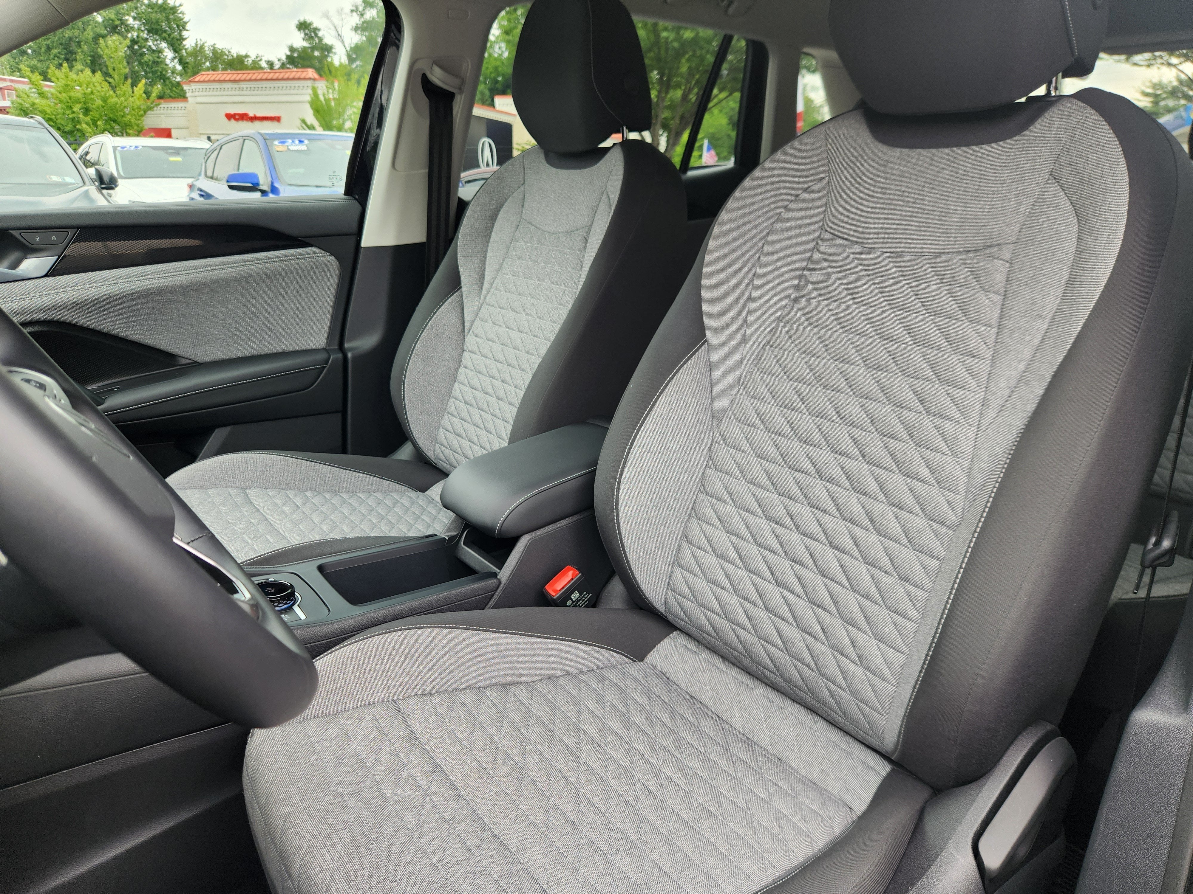 2025 Volkswagen Tiguan S
