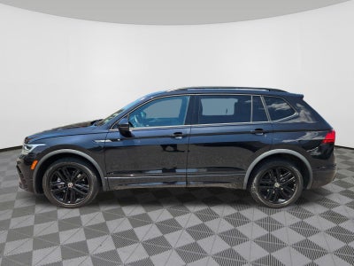 2022 Volkswagen Tiguan SE R-Line Black