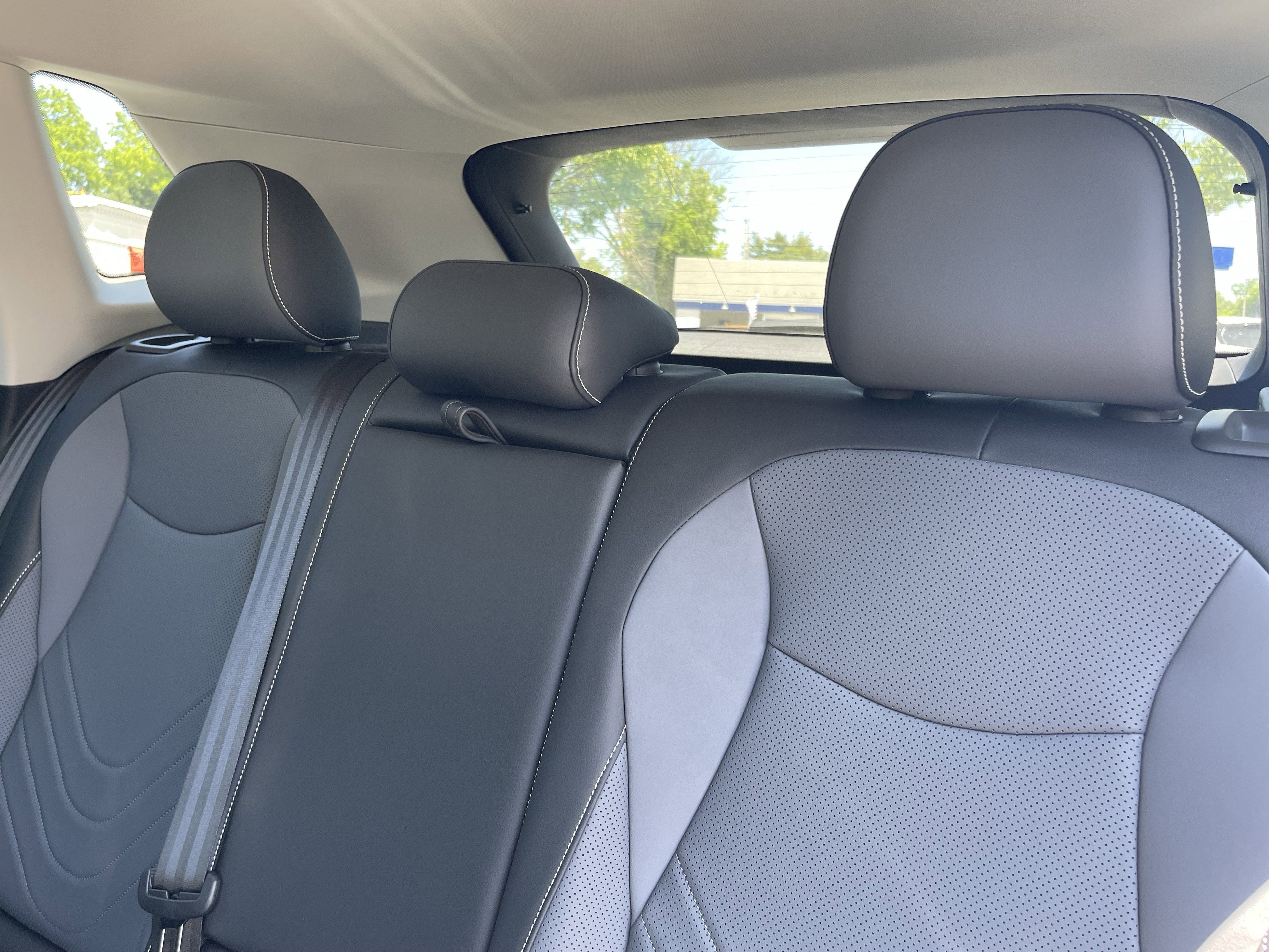 2025 Volkswagen Tiguan SE