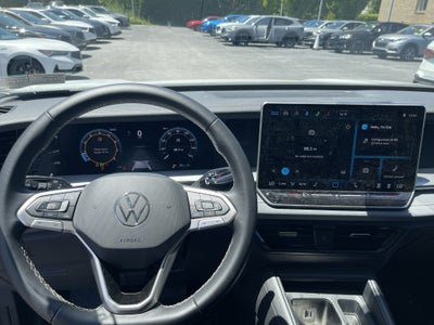 2025 Volkswagen Tiguan SE