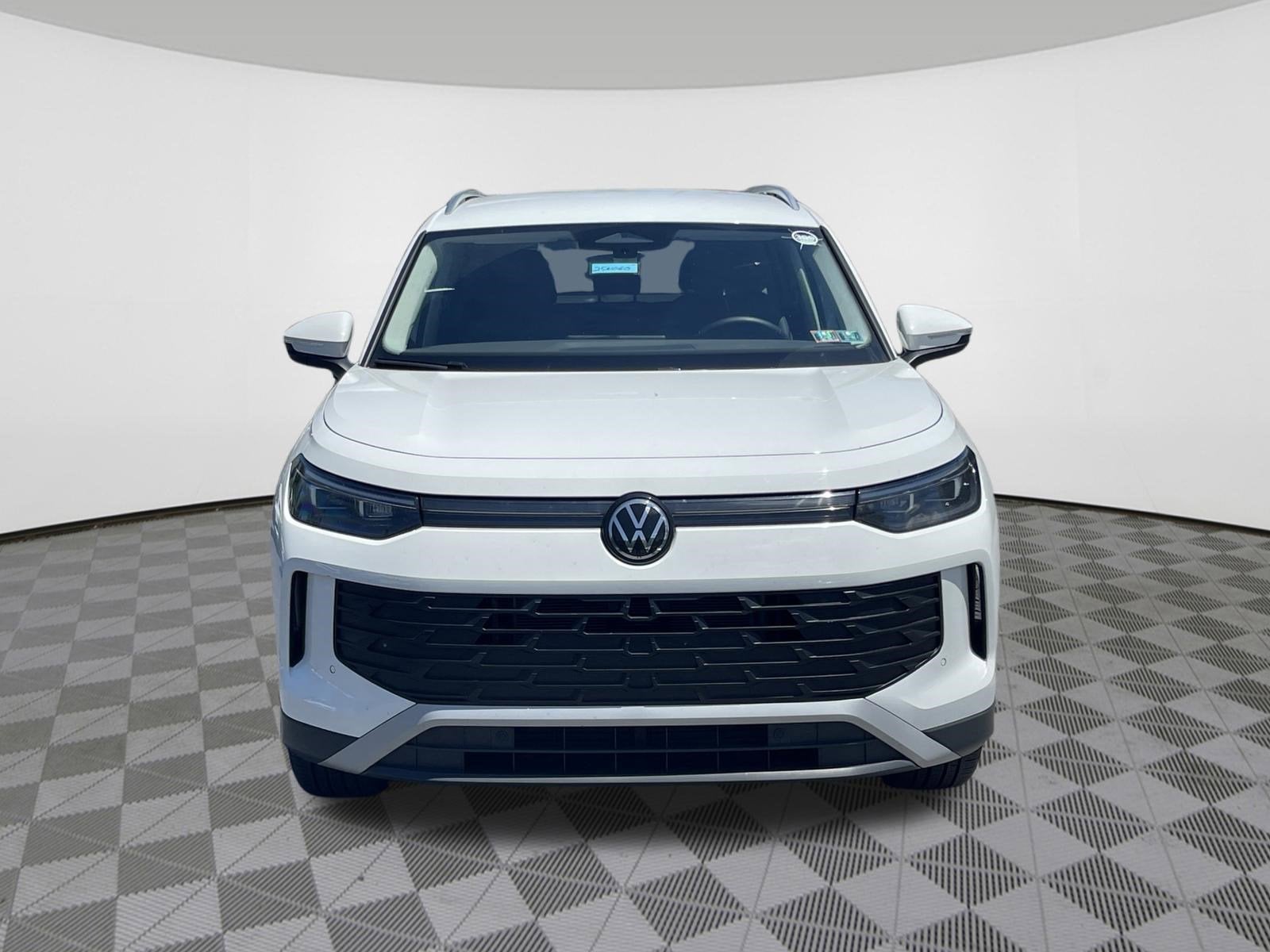 2025 Volkswagen Tiguan SE