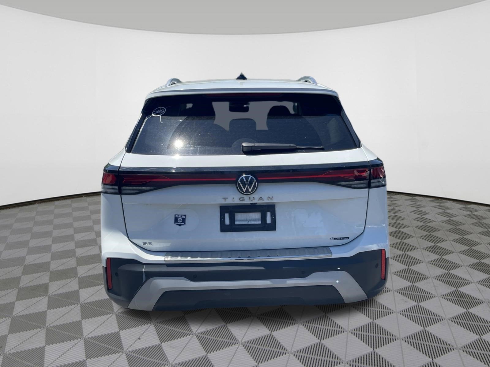 2025 Volkswagen Tiguan SE