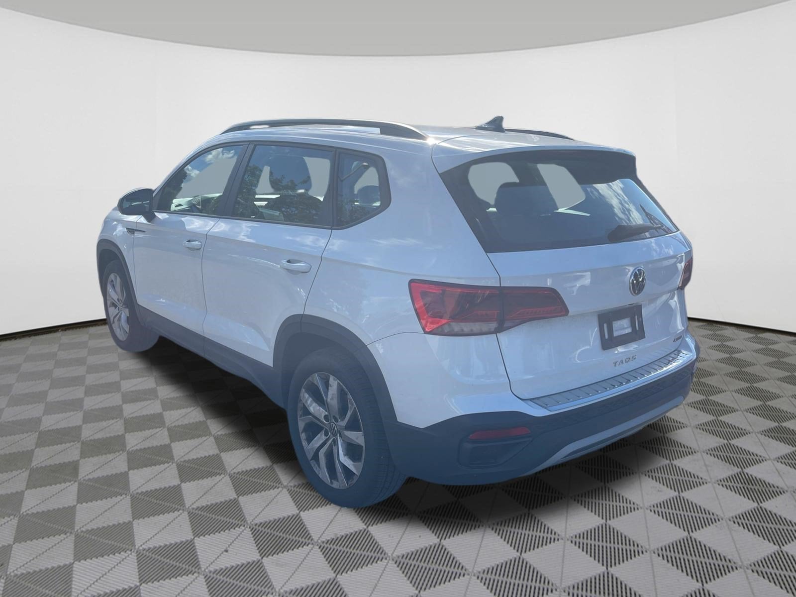 2023 Volkswagen Taos S
