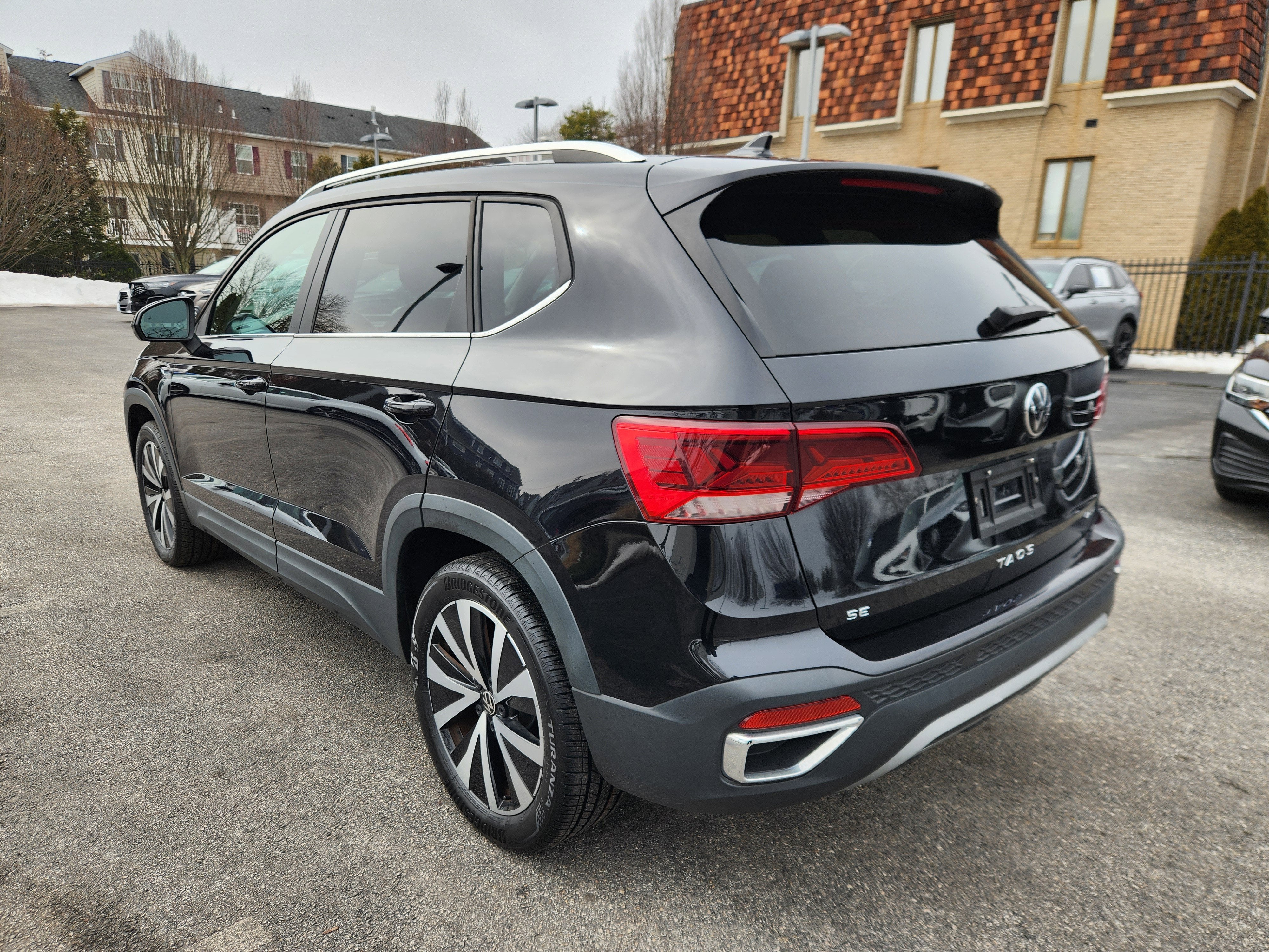 2022 Volkswagen Taos SE