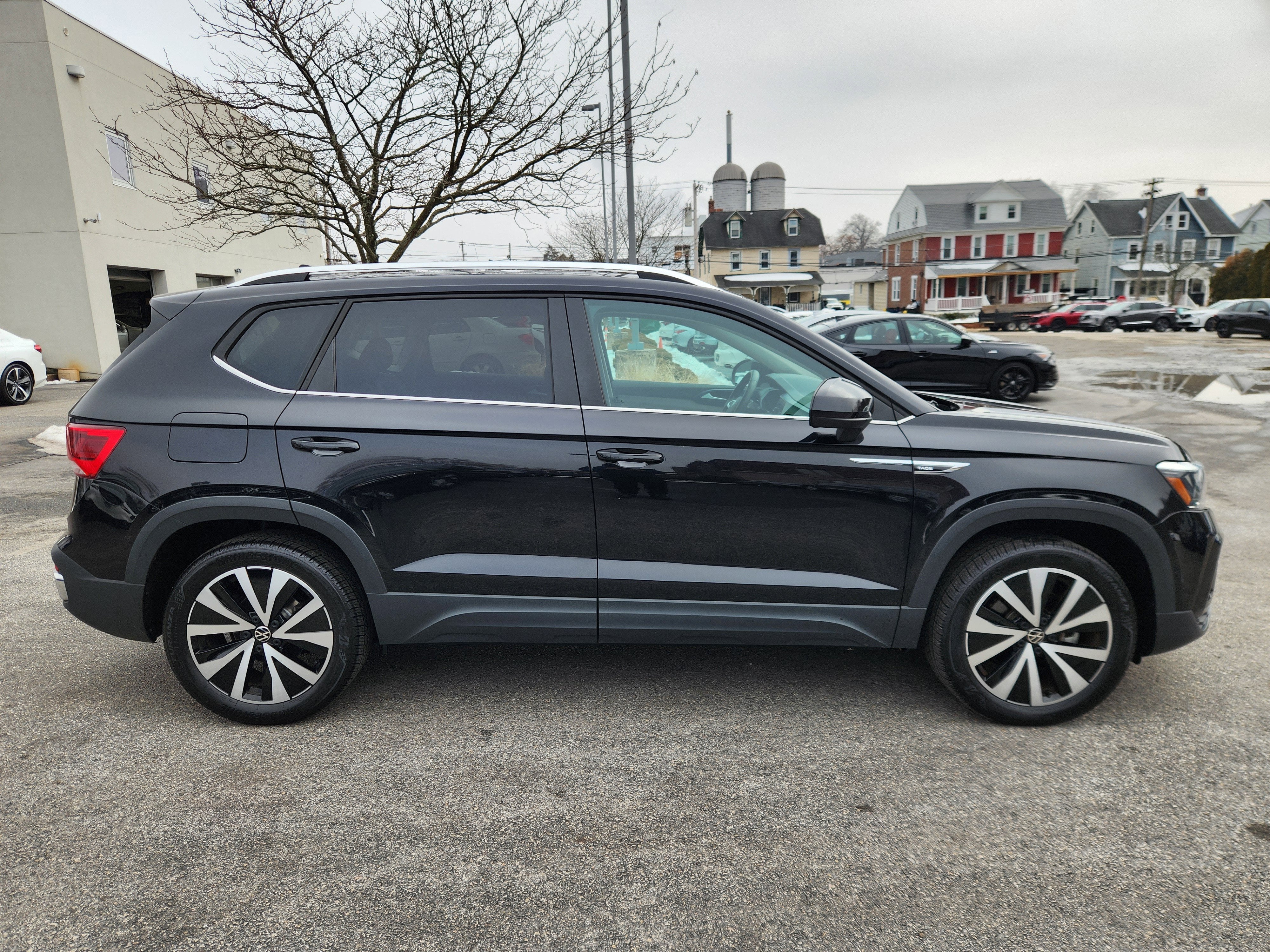 2022 Volkswagen Taos SE