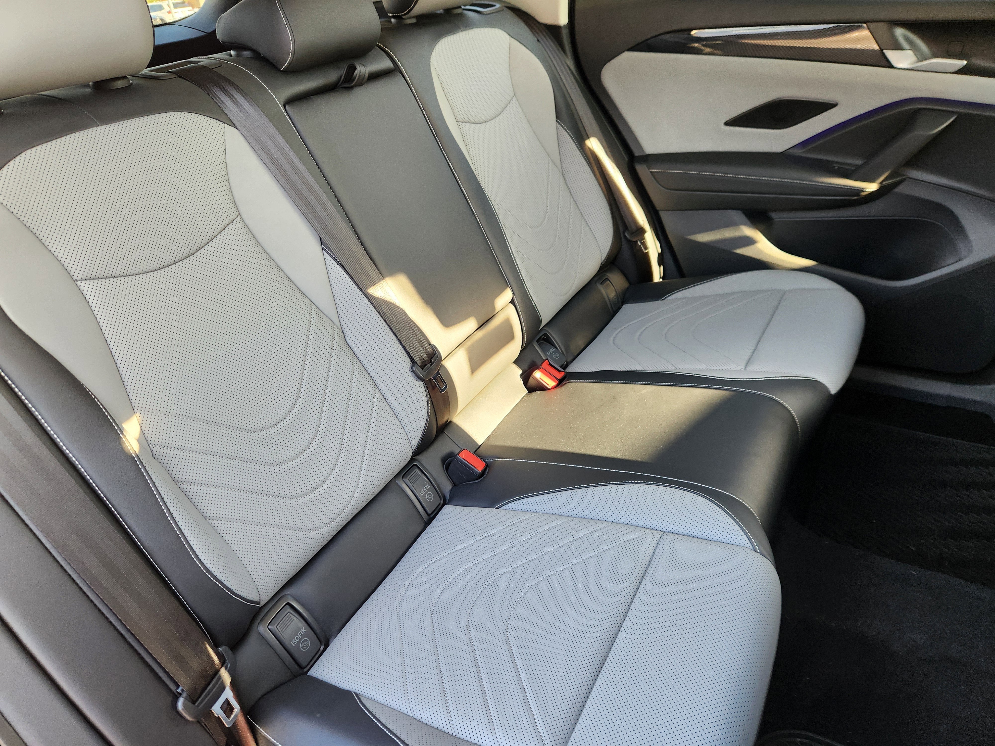 2025 Volkswagen Tiguan SE