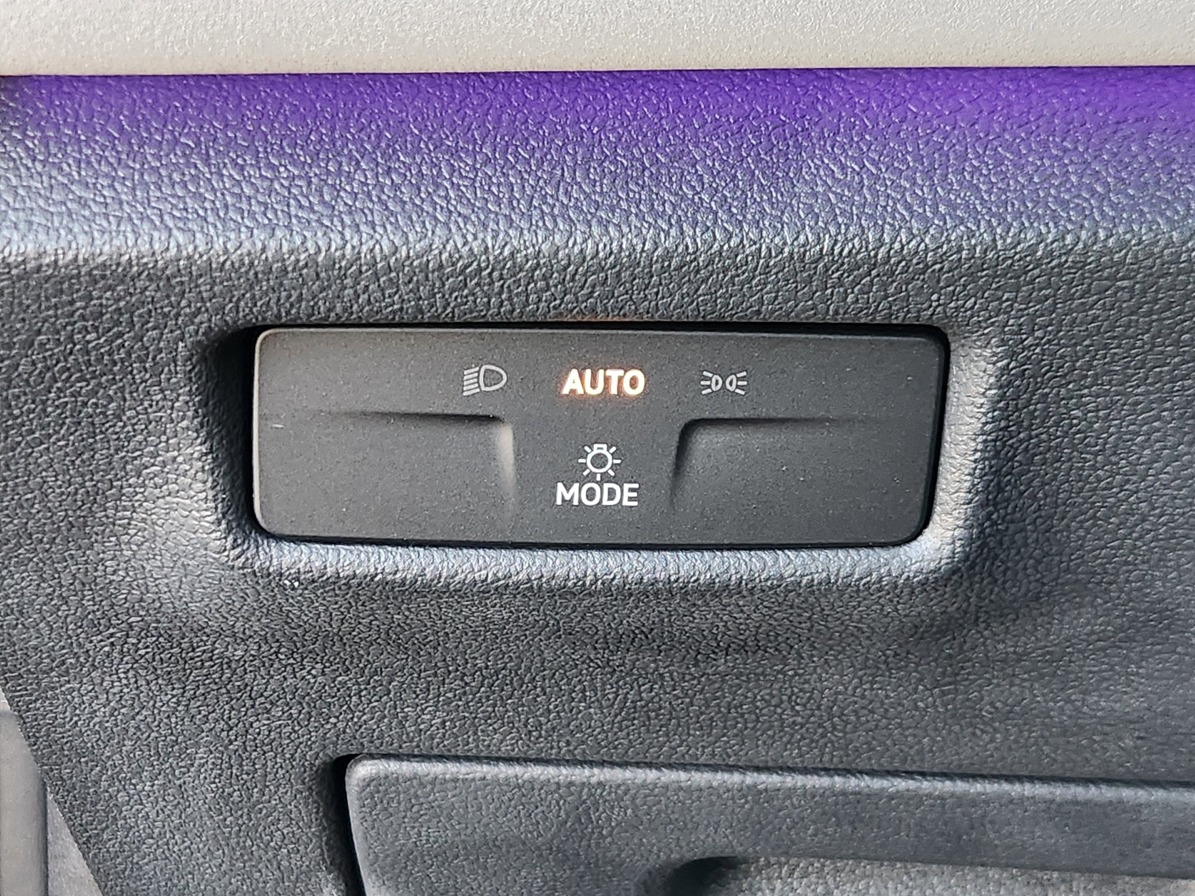 2025 Volkswagen Tiguan SE