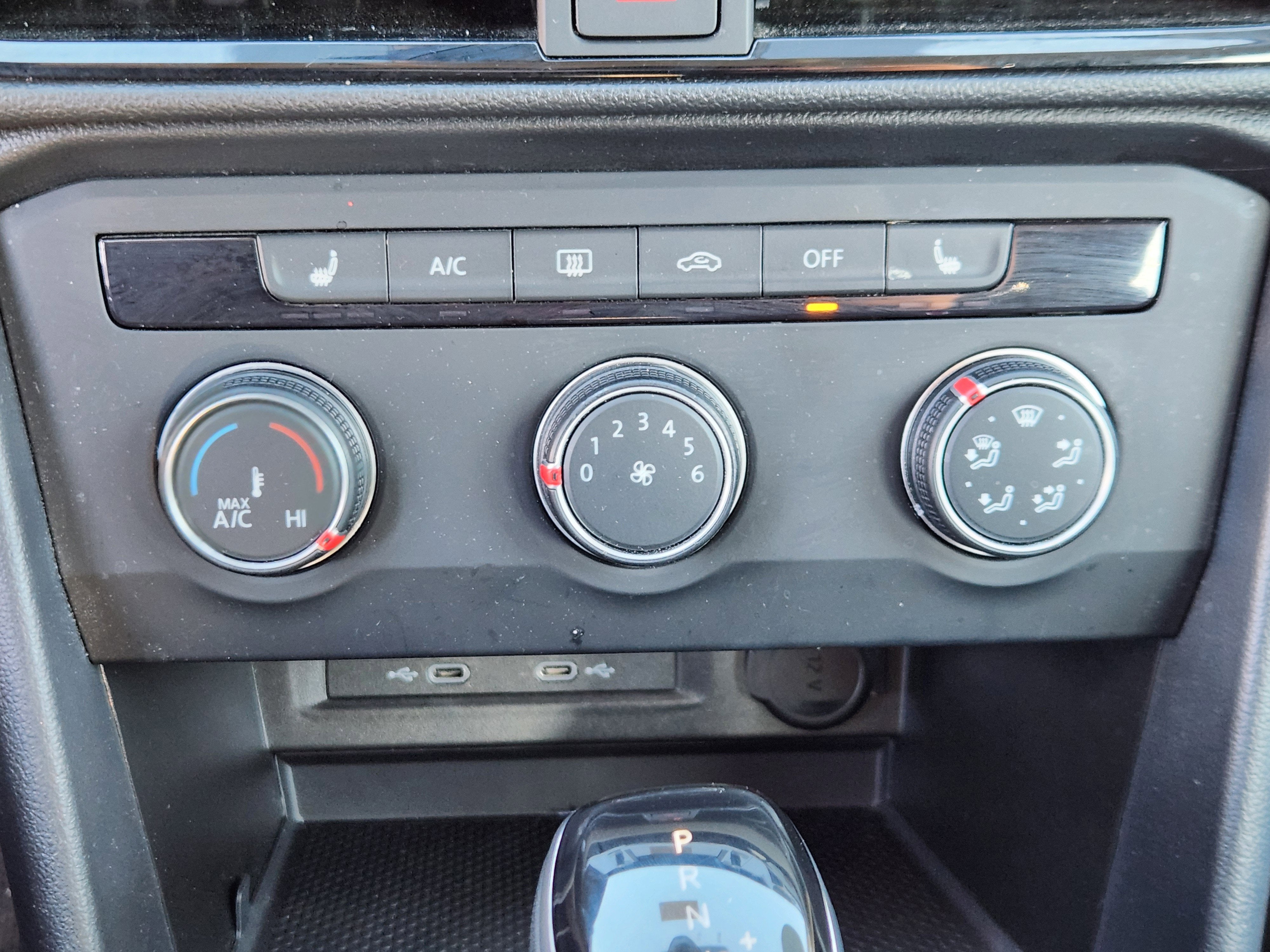 2022 Volkswagen Taos S