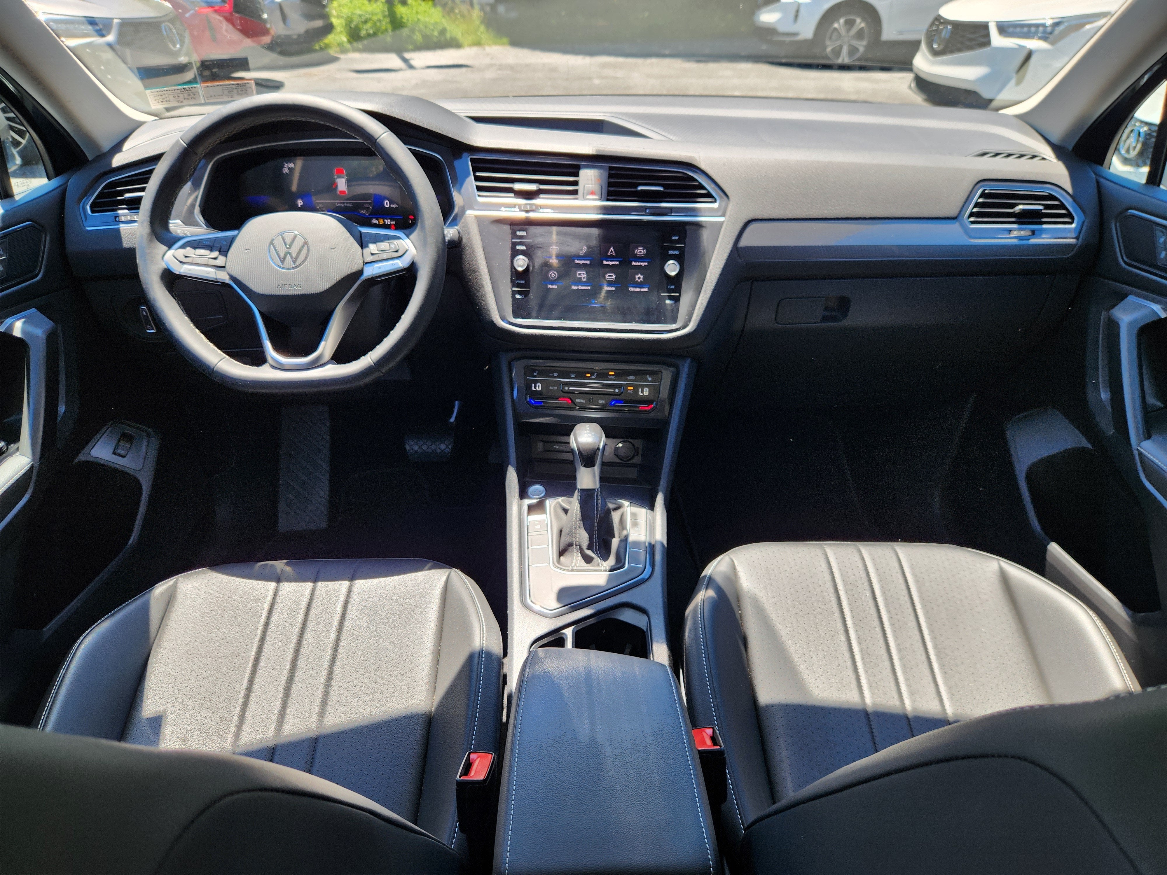 2023 Volkswagen Tiguan SE