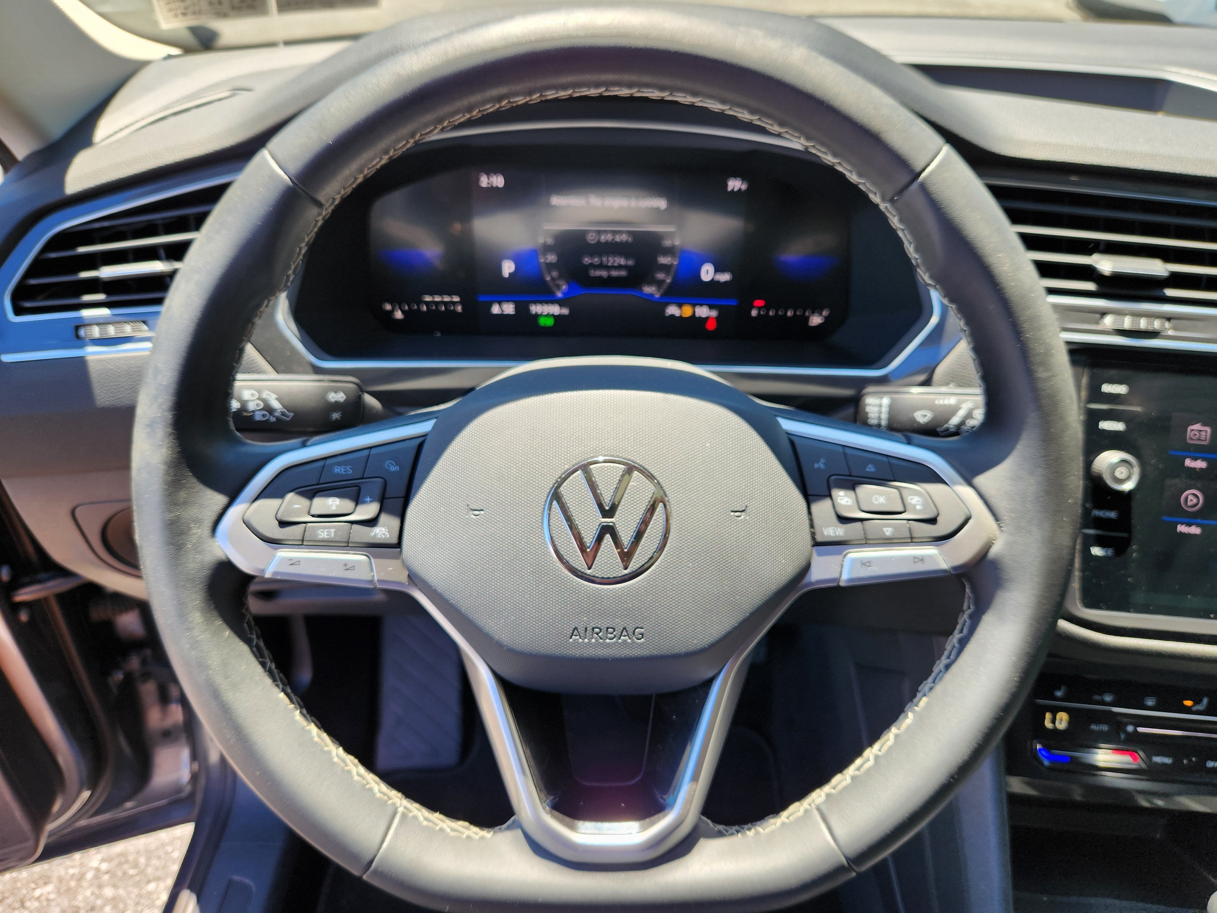 2023 Volkswagen Tiguan SE