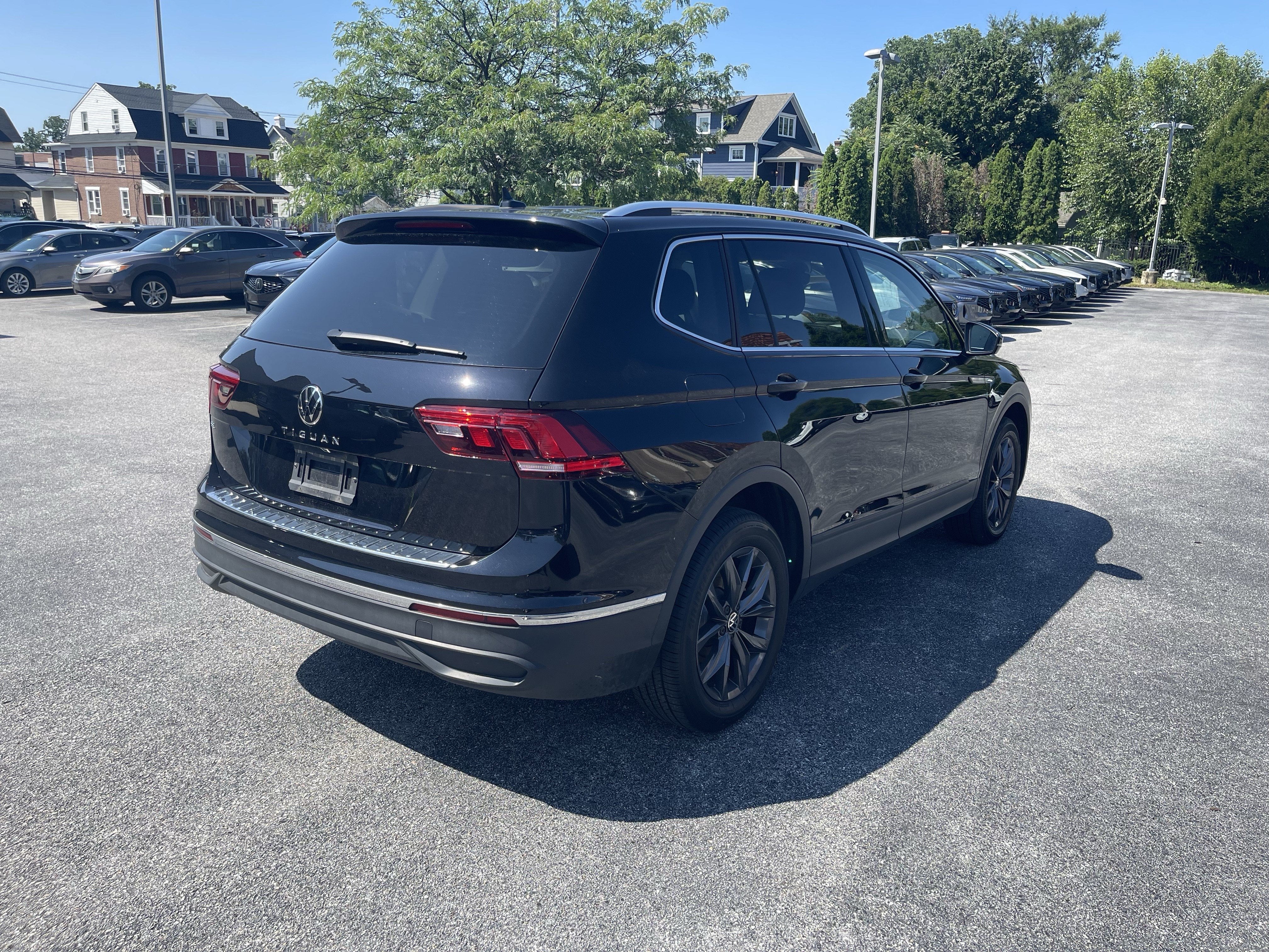 2023 Volkswagen Tiguan SE