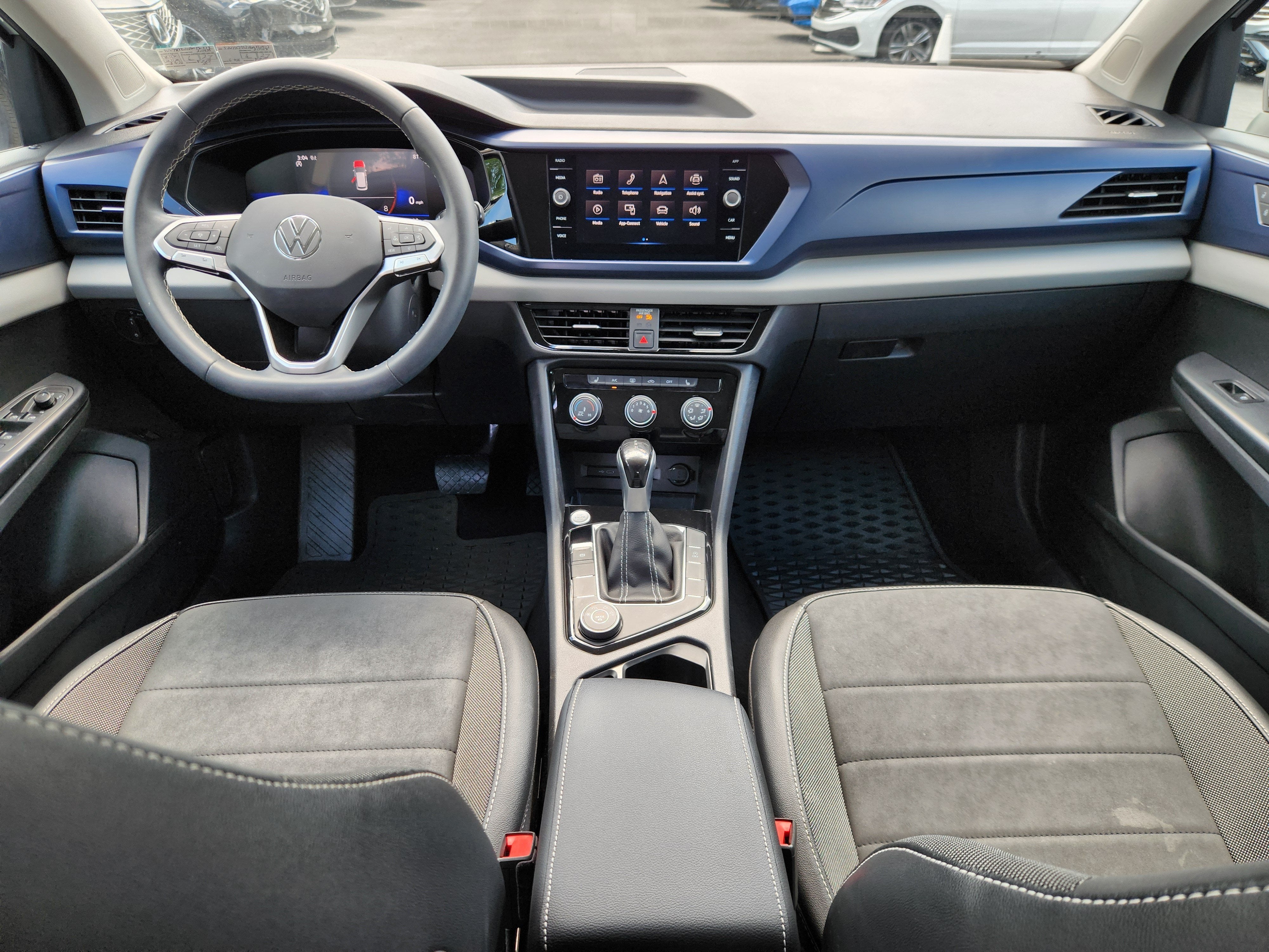 2023 Volkswagen Taos SE