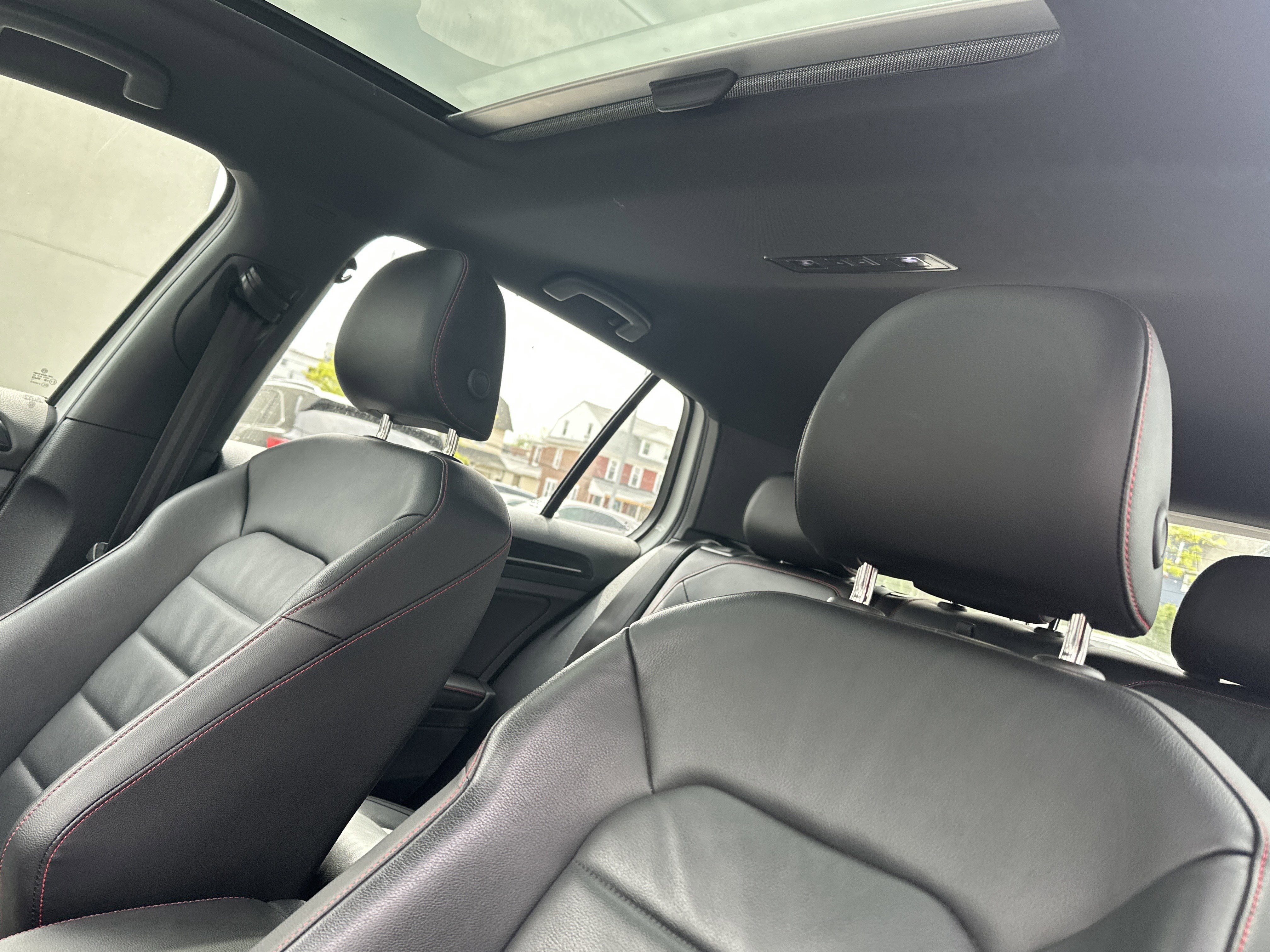 2017 Volkswagen Golf GTI Base