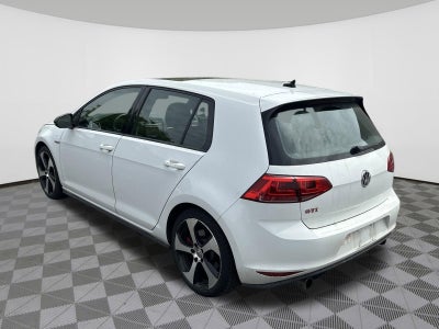 2017 Volkswagen Golf GTI Base