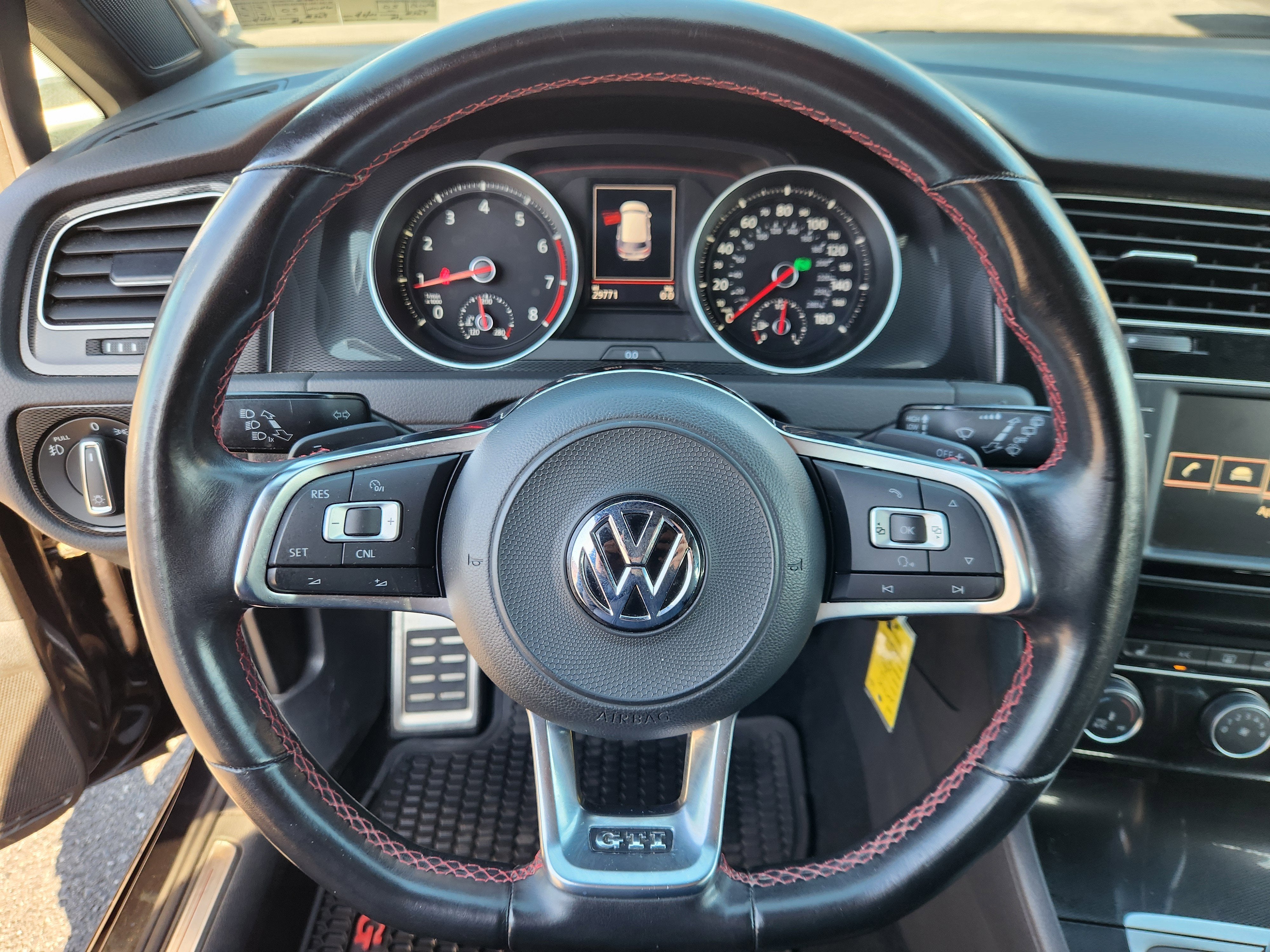 2017 Volkswagen Golf GTI S