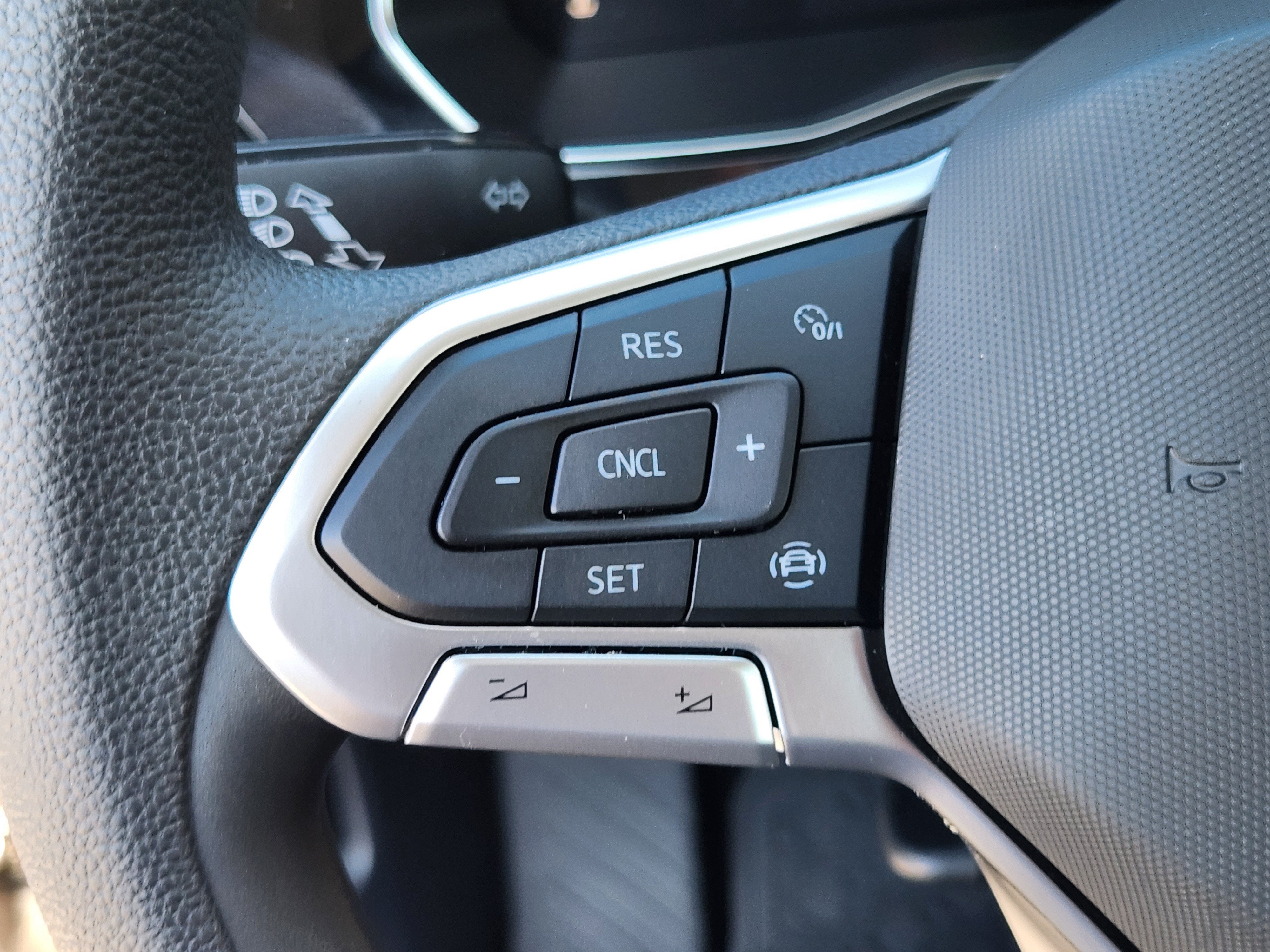 2023 Volkswagen Jetta S