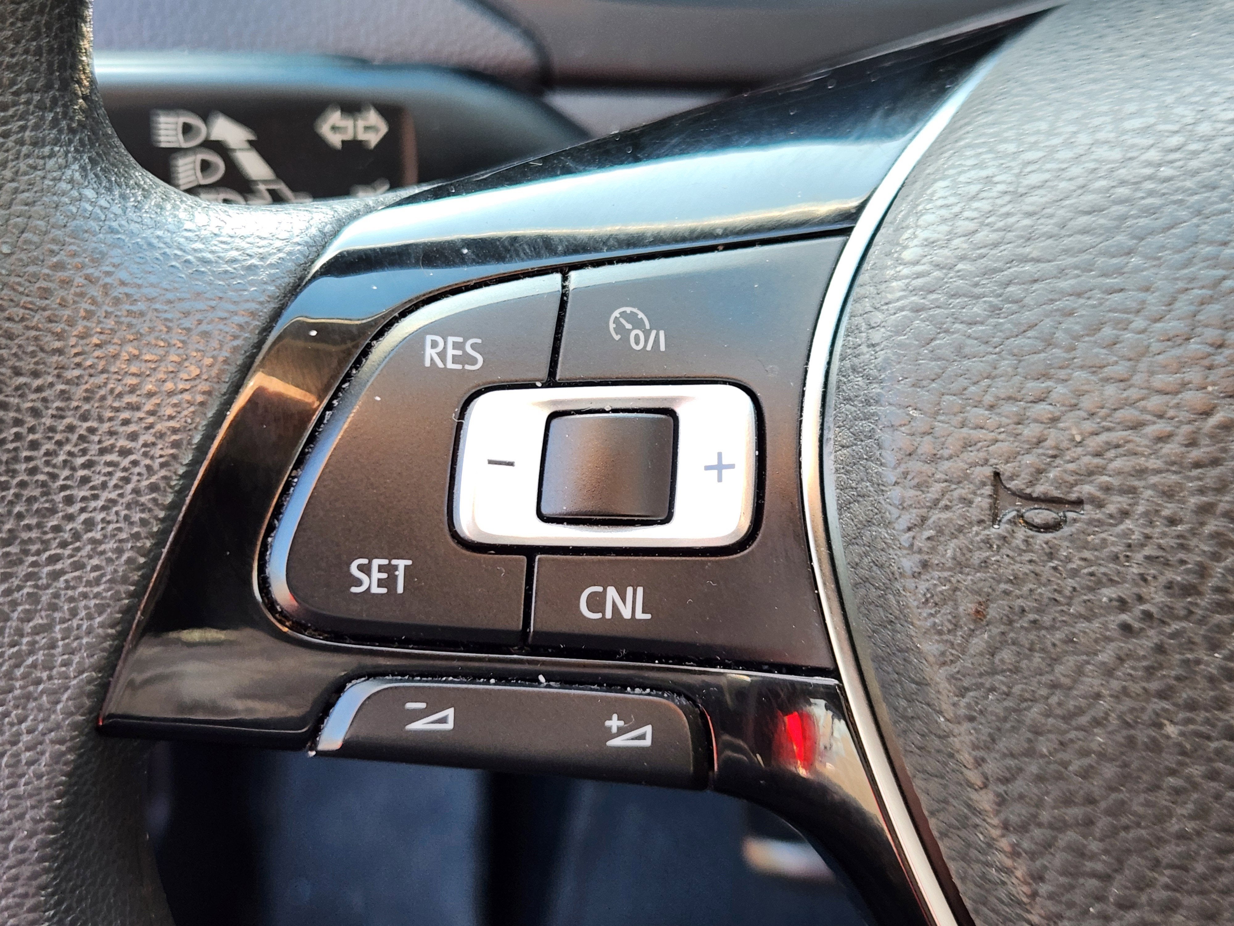 2015 Volkswagen Jetta Base