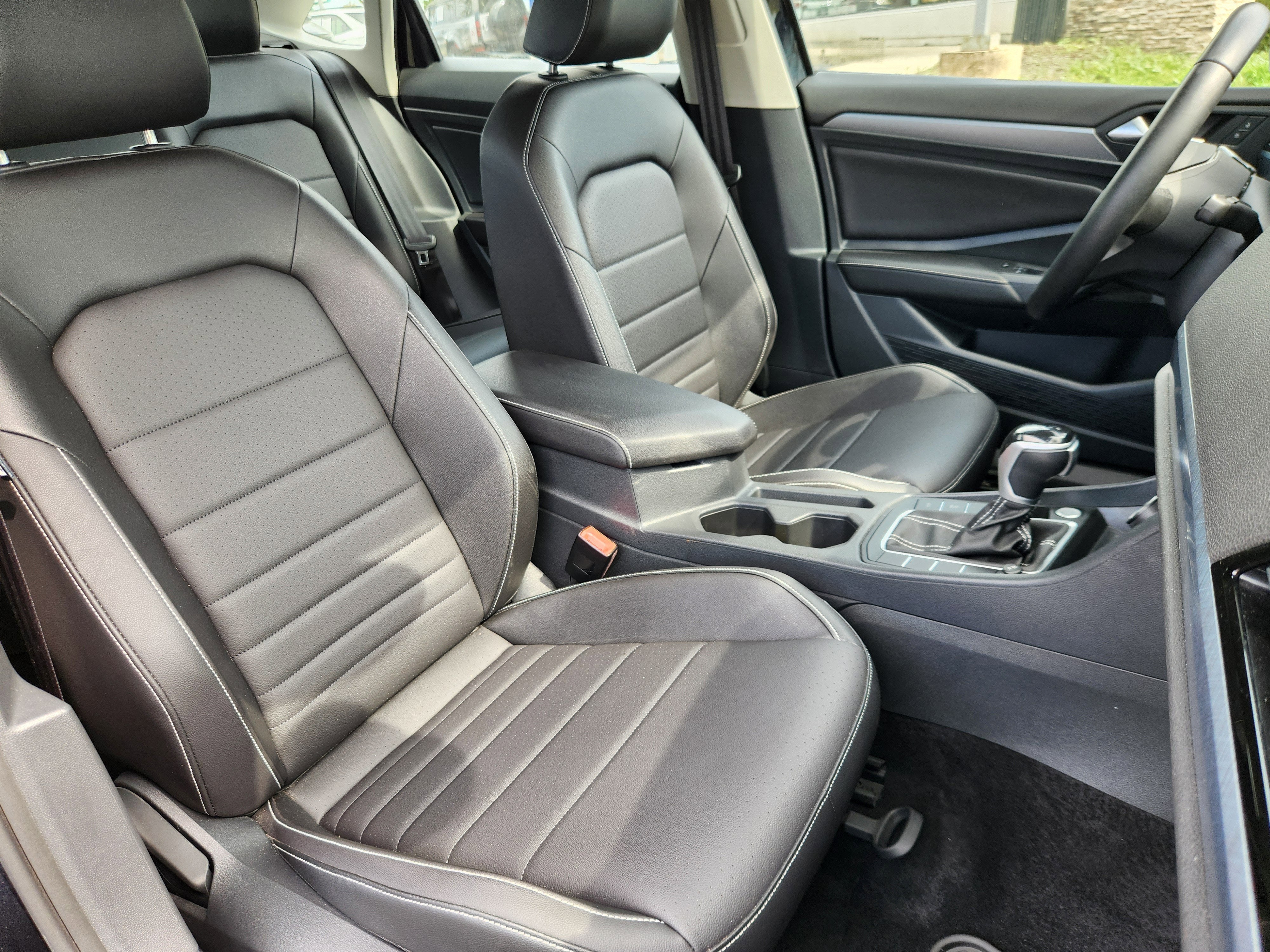 2023 Volkswagen Jetta SE