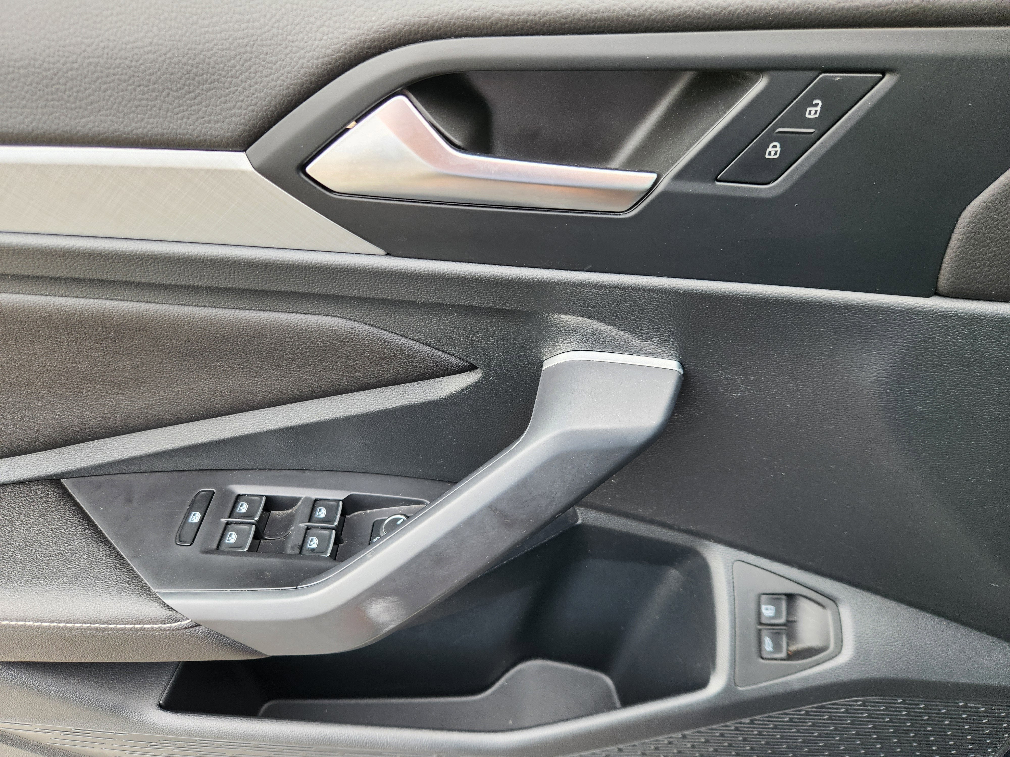 2023 Volkswagen Jetta SE