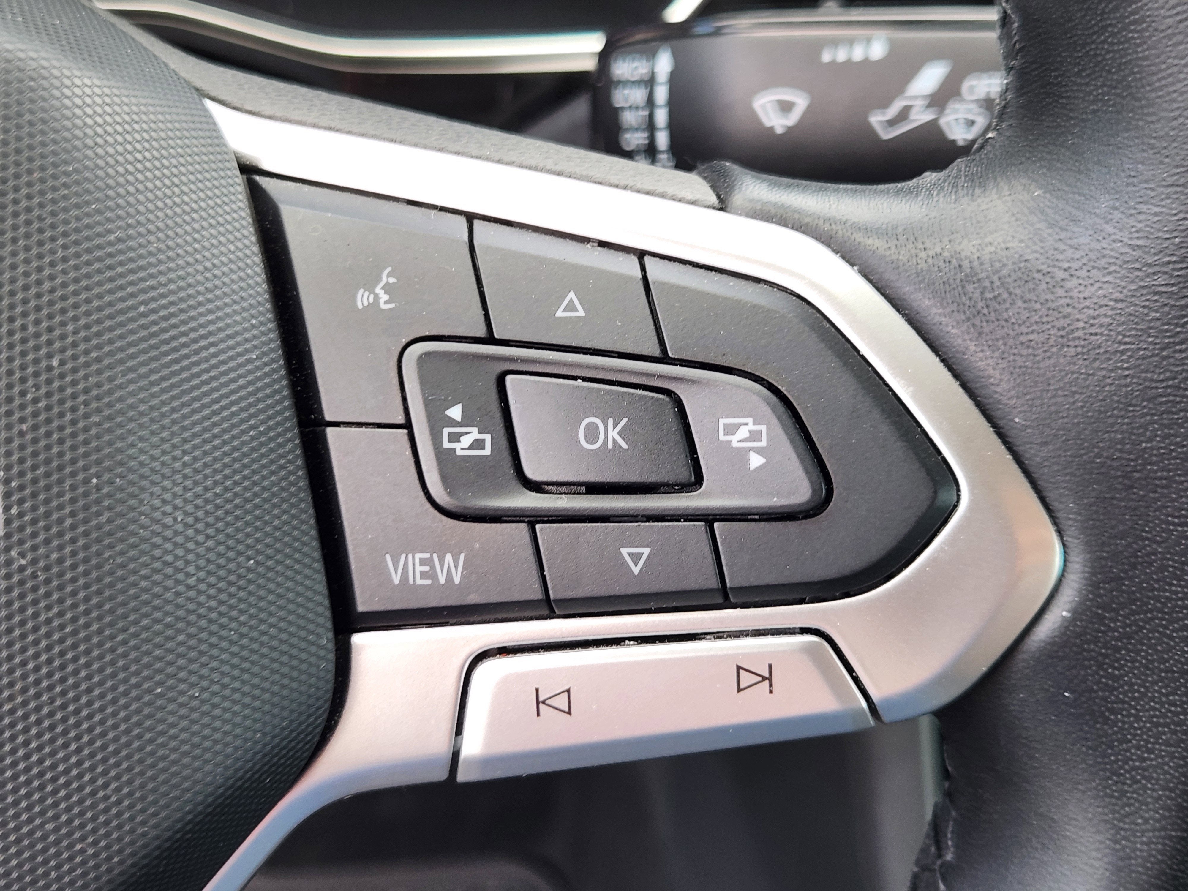 2023 Volkswagen Jetta SE