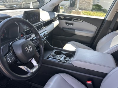 2023 Honda Pilot EX-L 8 Passenger
