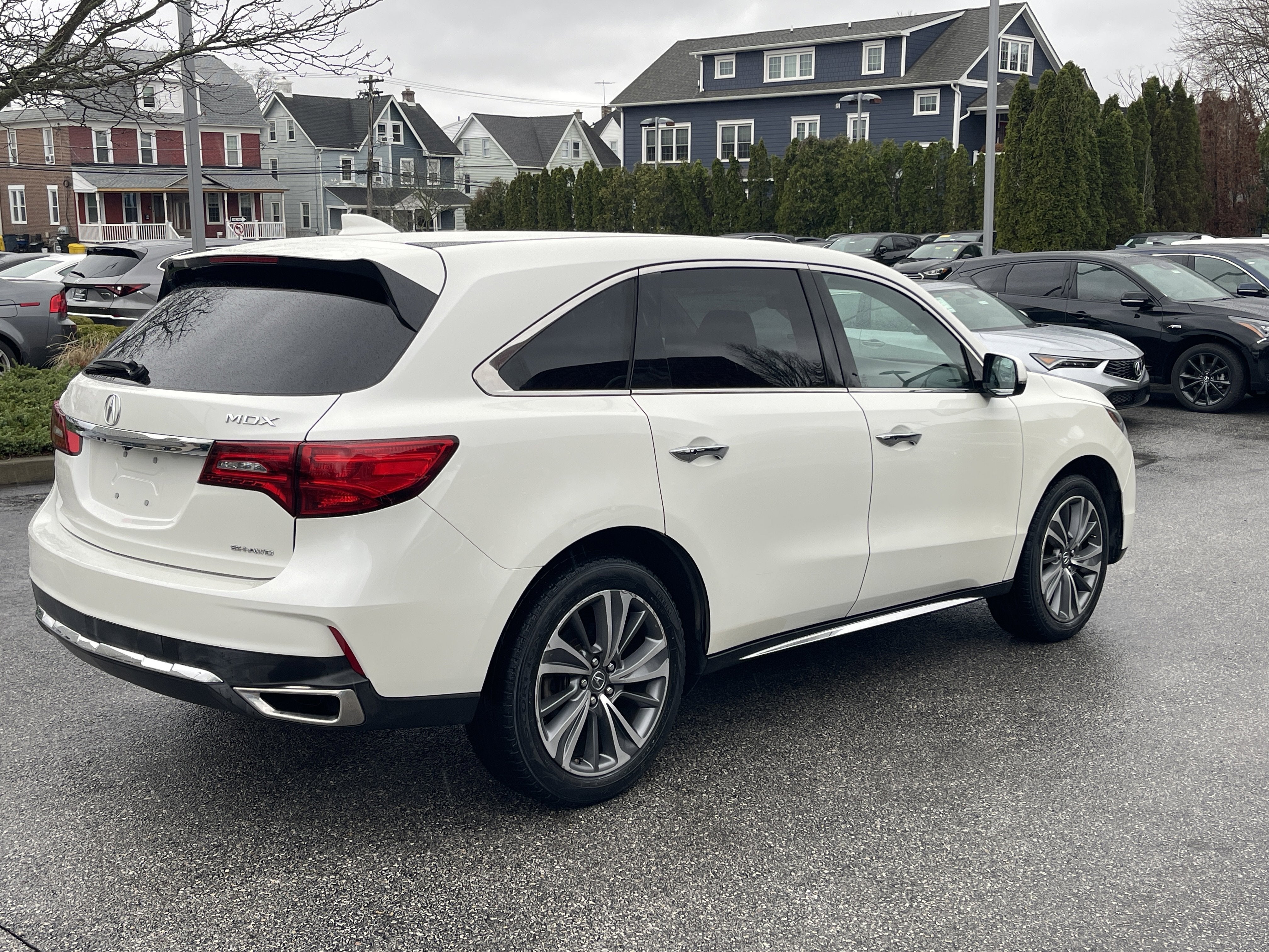 2017 Acura MDX w/Technology Pkg