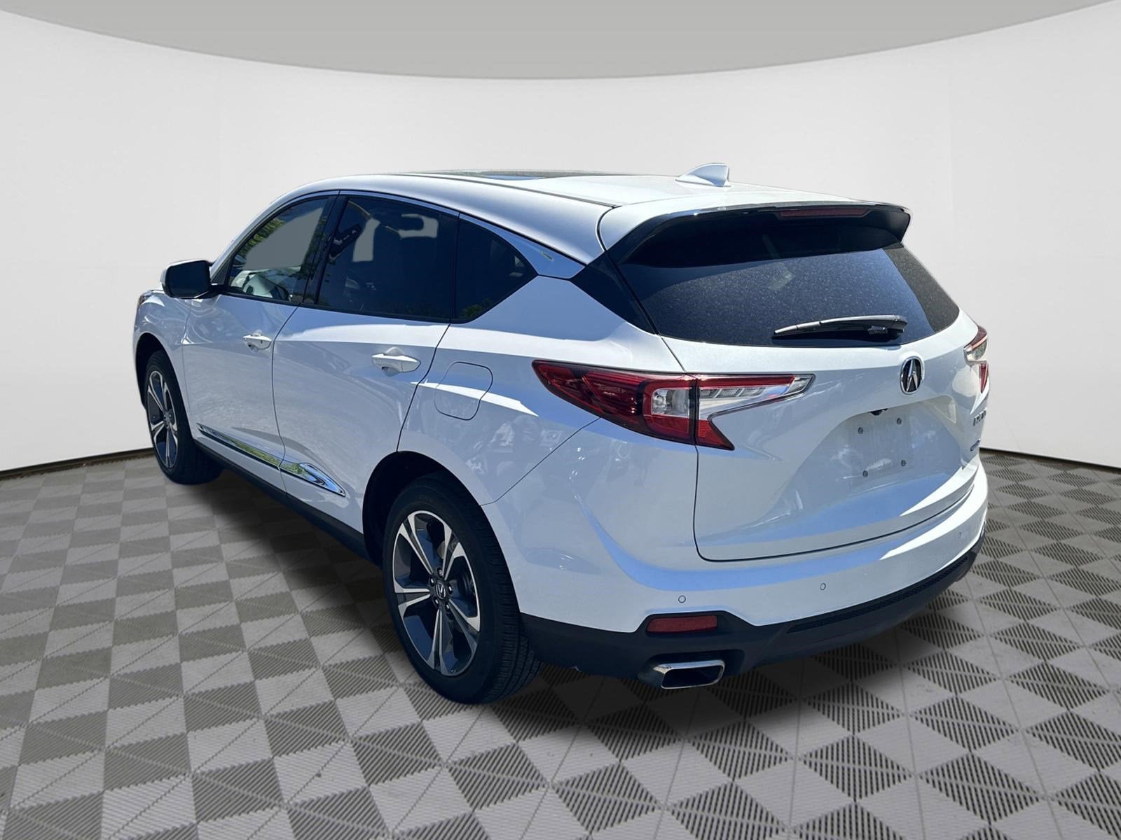 2023 Acura RDX w/Advance Package