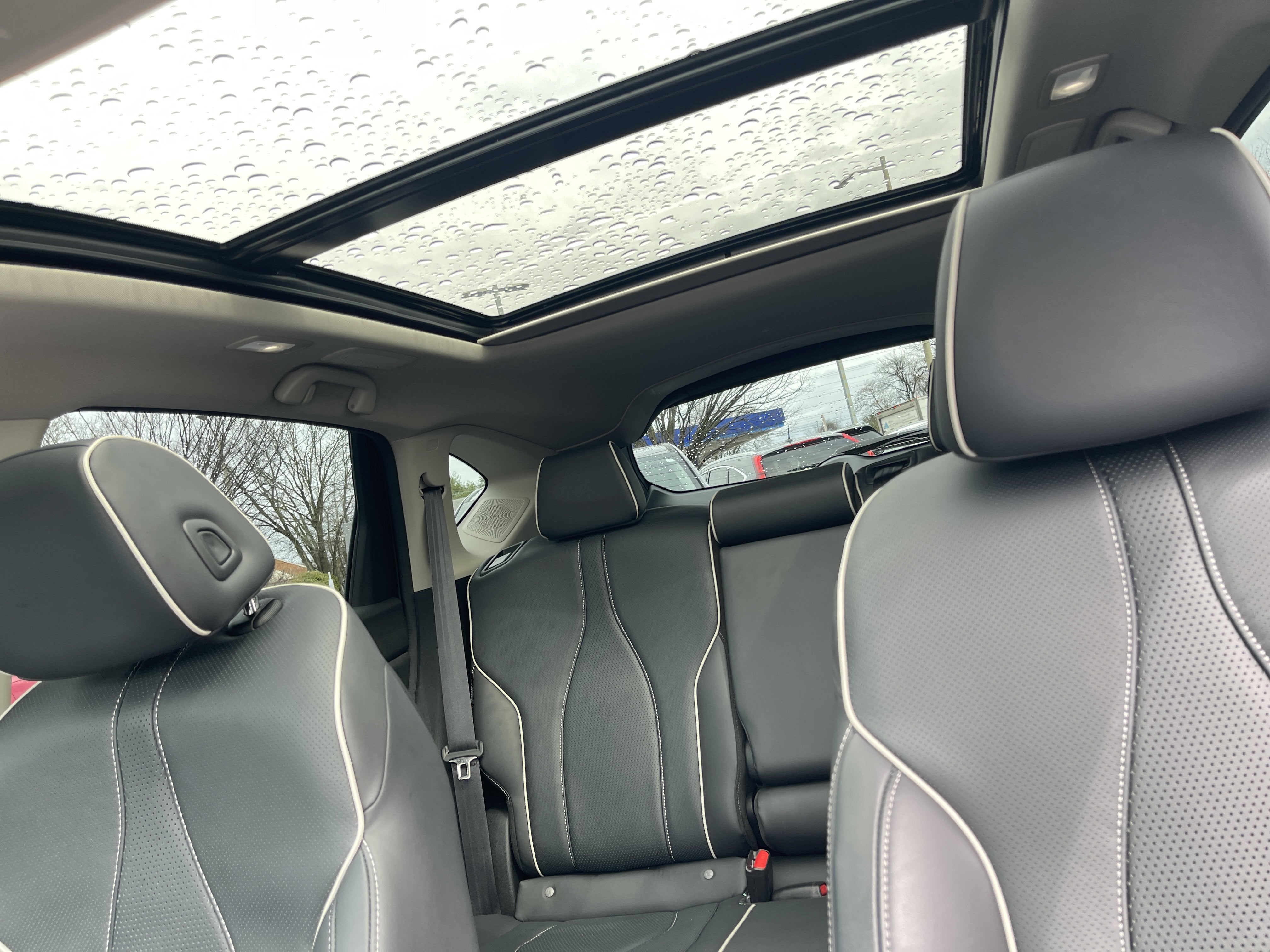 2024 Acura RDX w/Advance Package