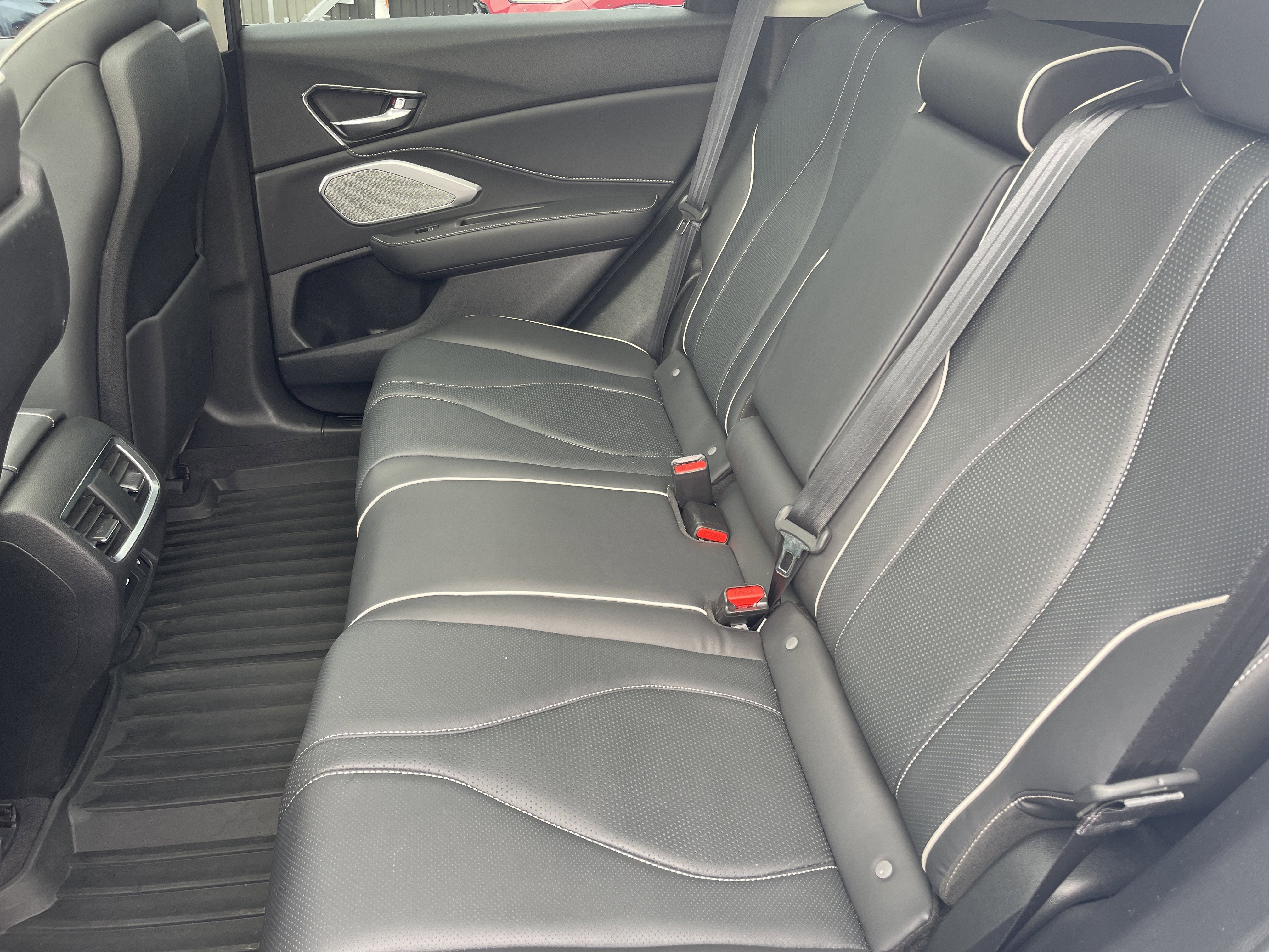 2024 Acura RDX w/Advance Package