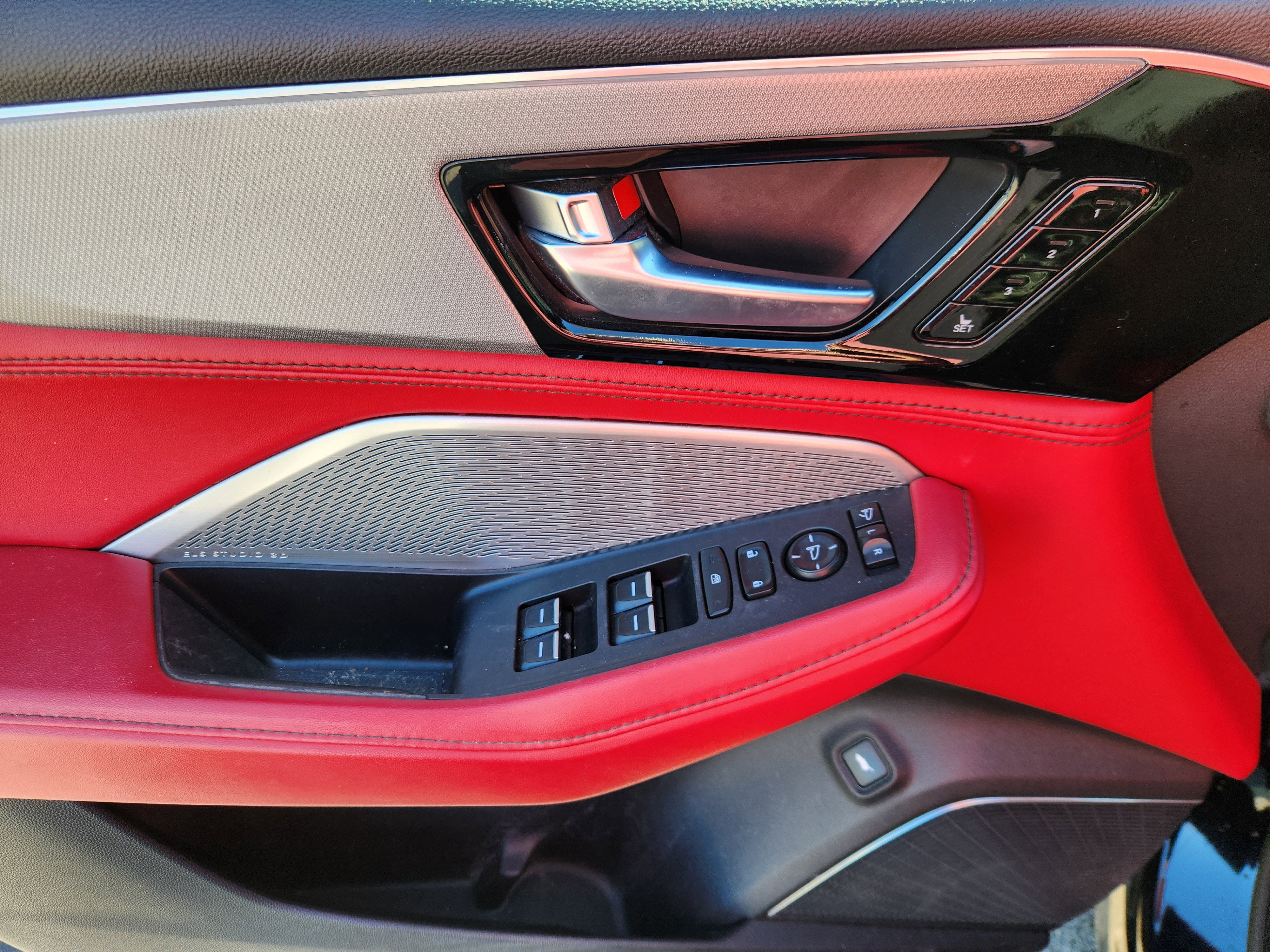 2023 Acura MDX w/A-Spec Package