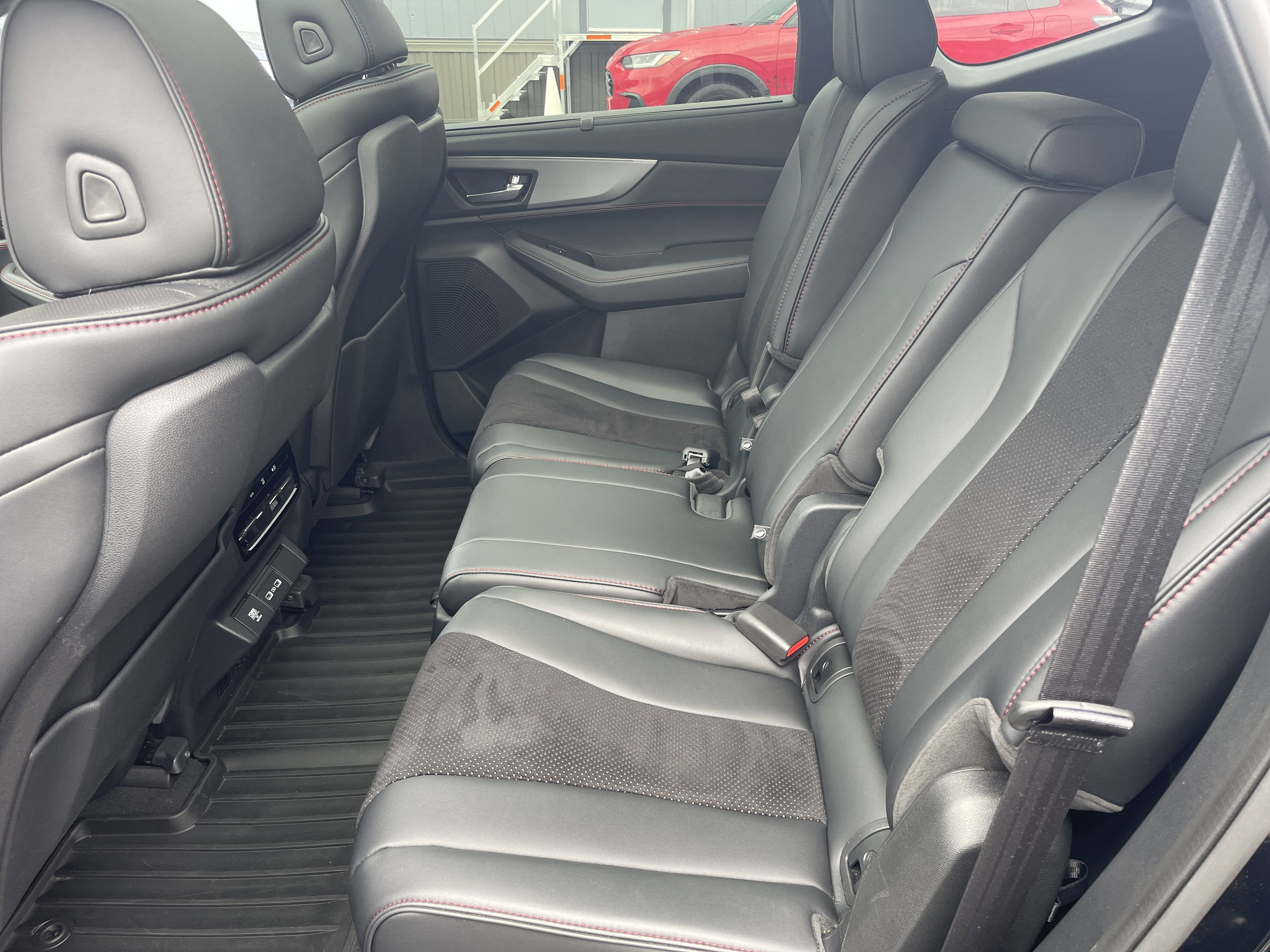 2023 Acura MDX w/A-Spec Package