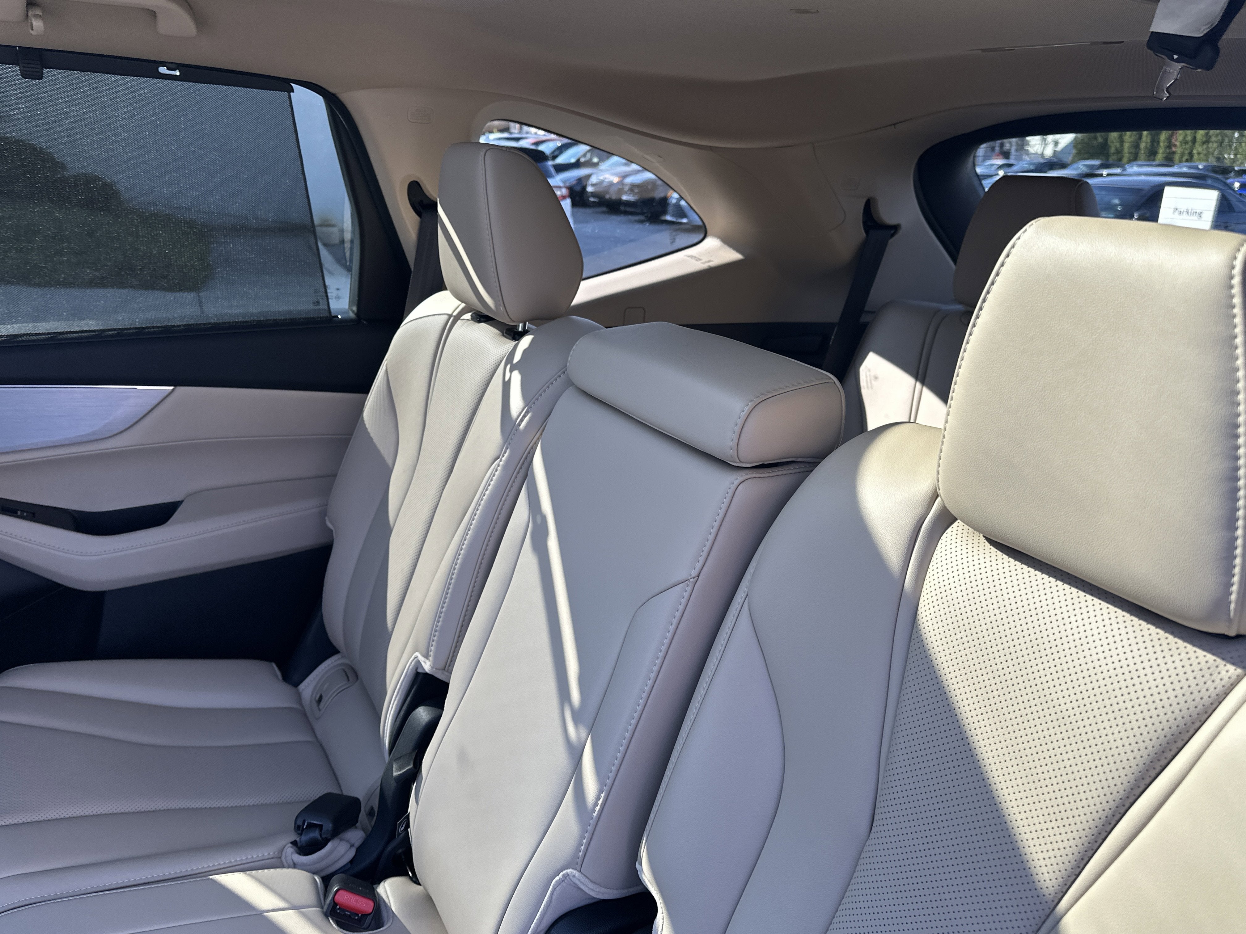 2023 Acura MDX w/Technology Package