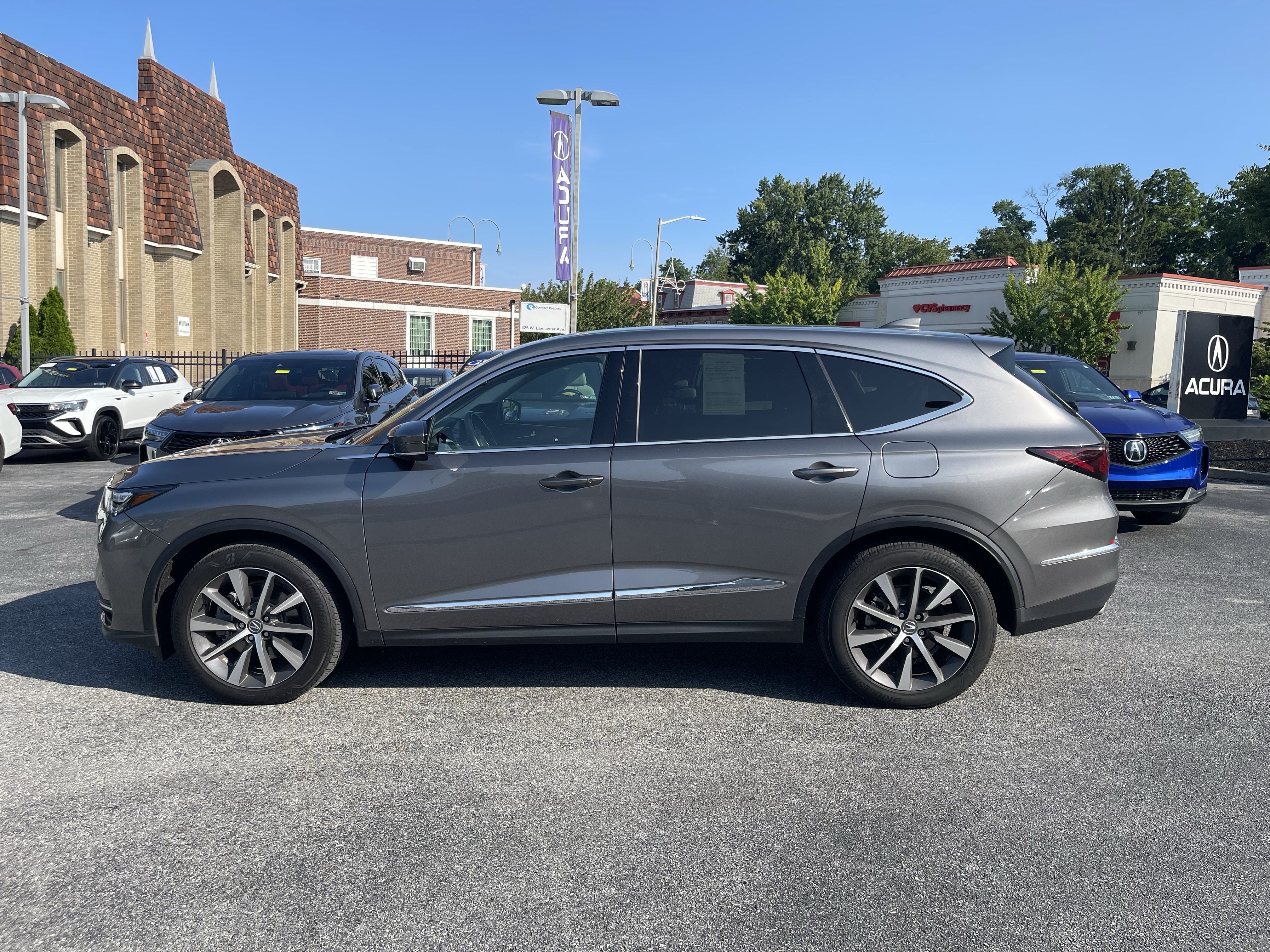 2025 Acura MDX w/Technology Package