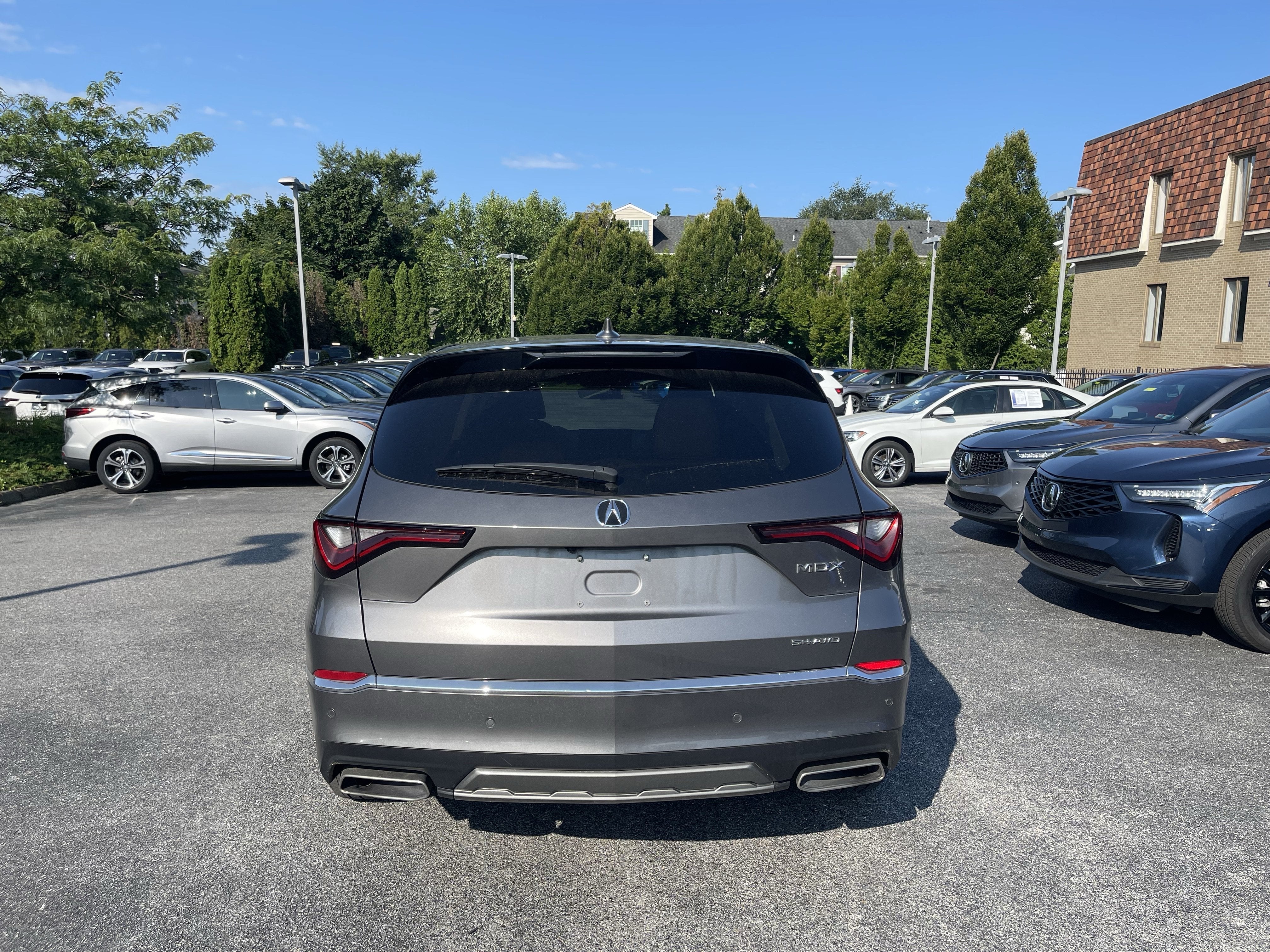 2025 Acura MDX w/Technology Package