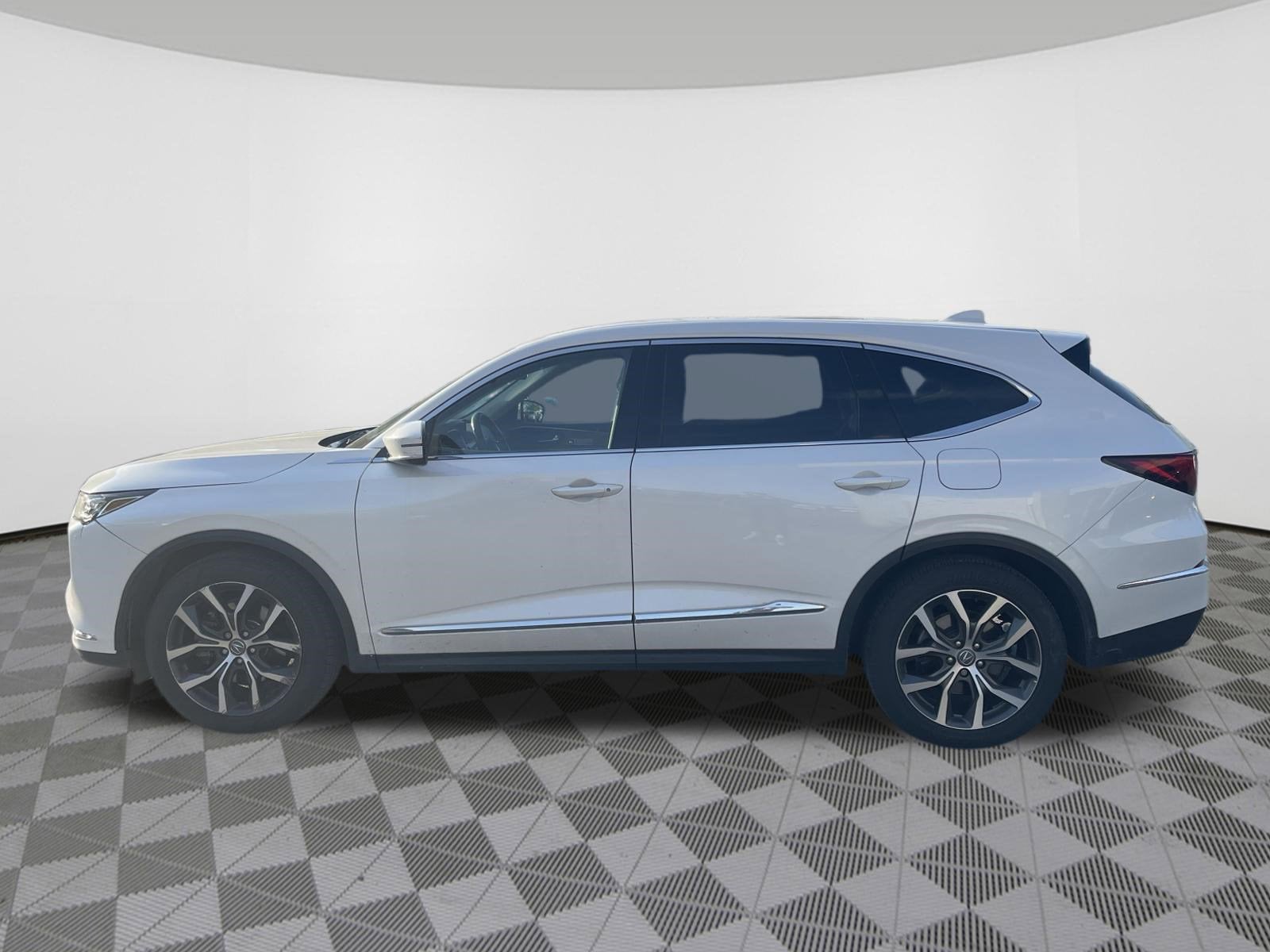 2023 Acura MDX w/Technology Package