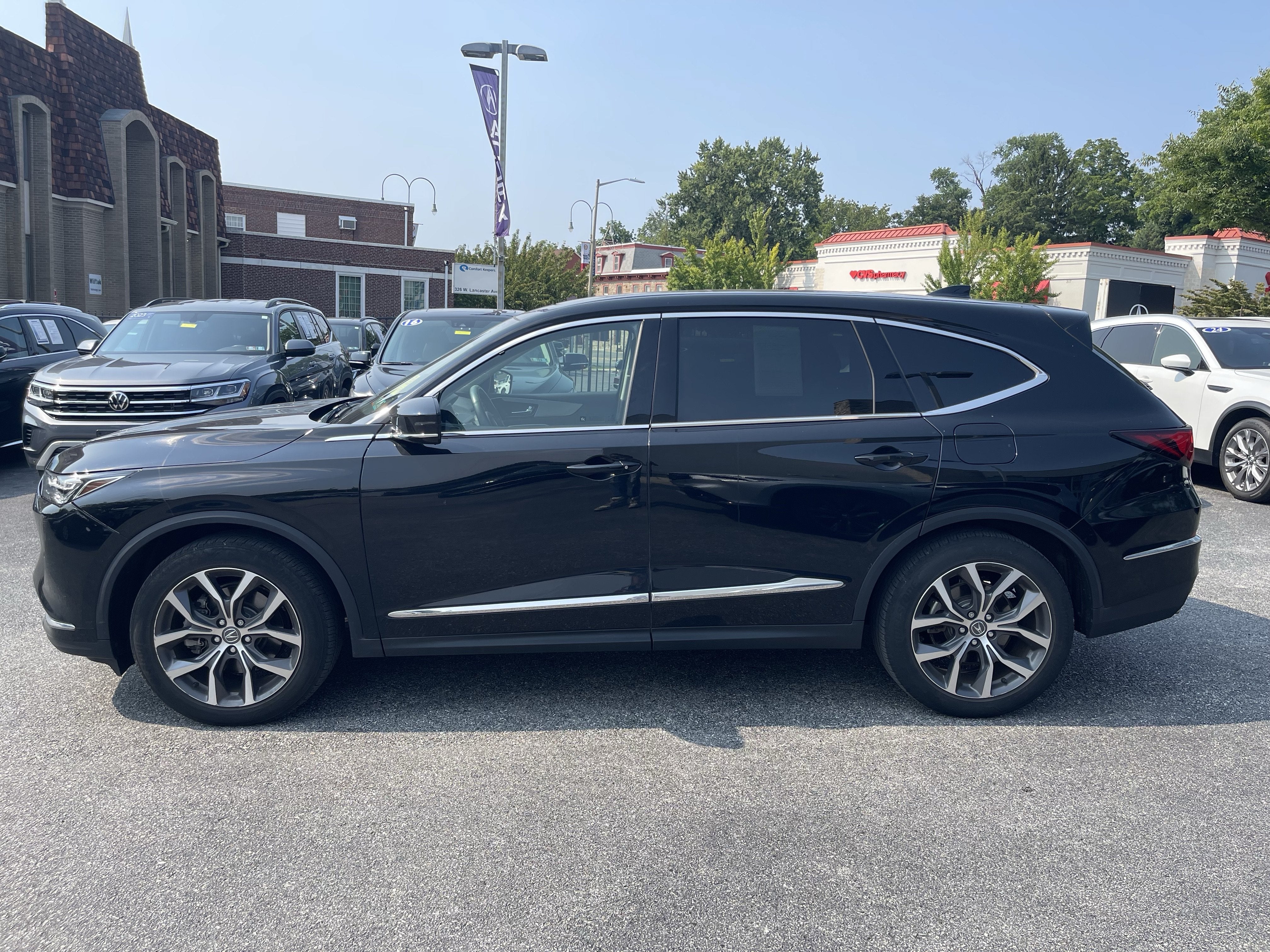 2023 Acura MDX w/Technology Package