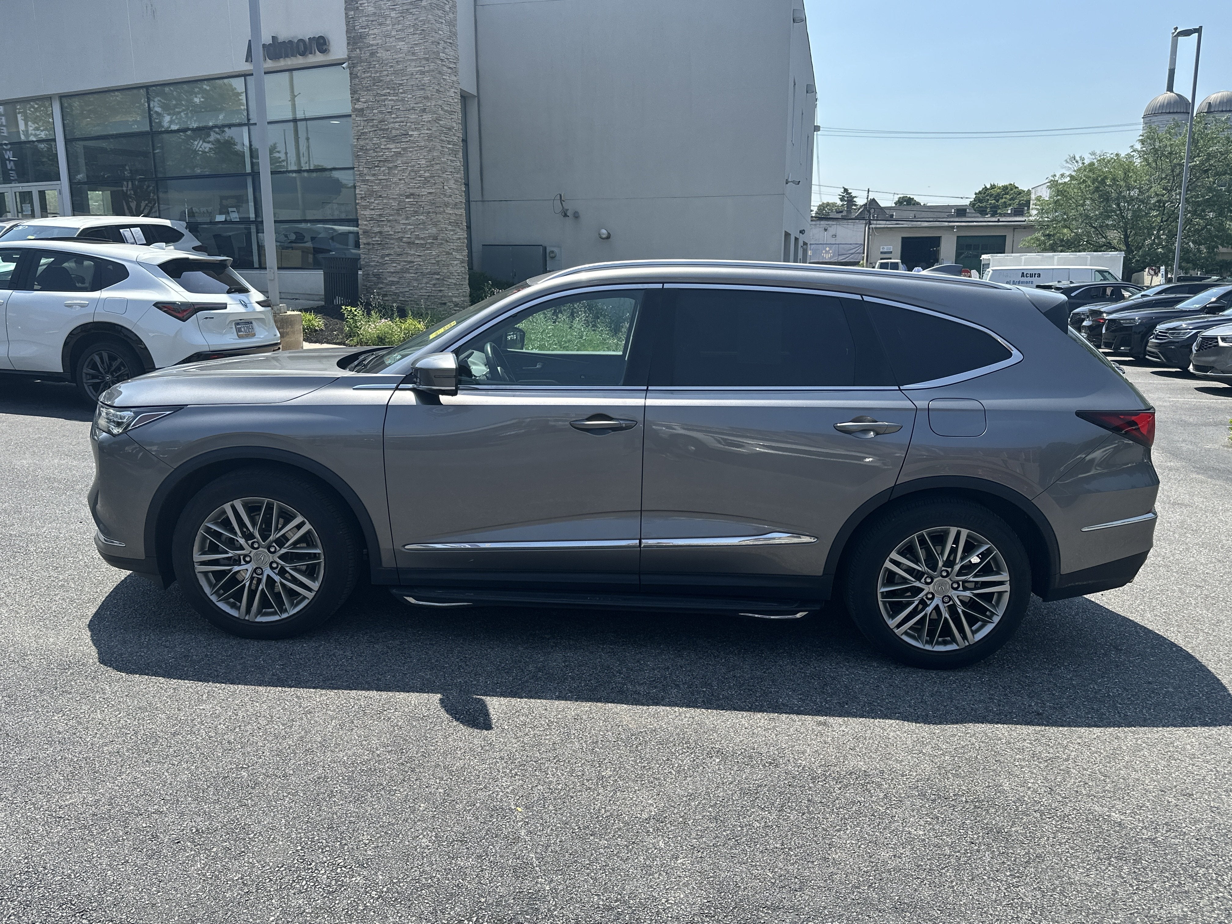 2023 Acura MDX w/Advance Package