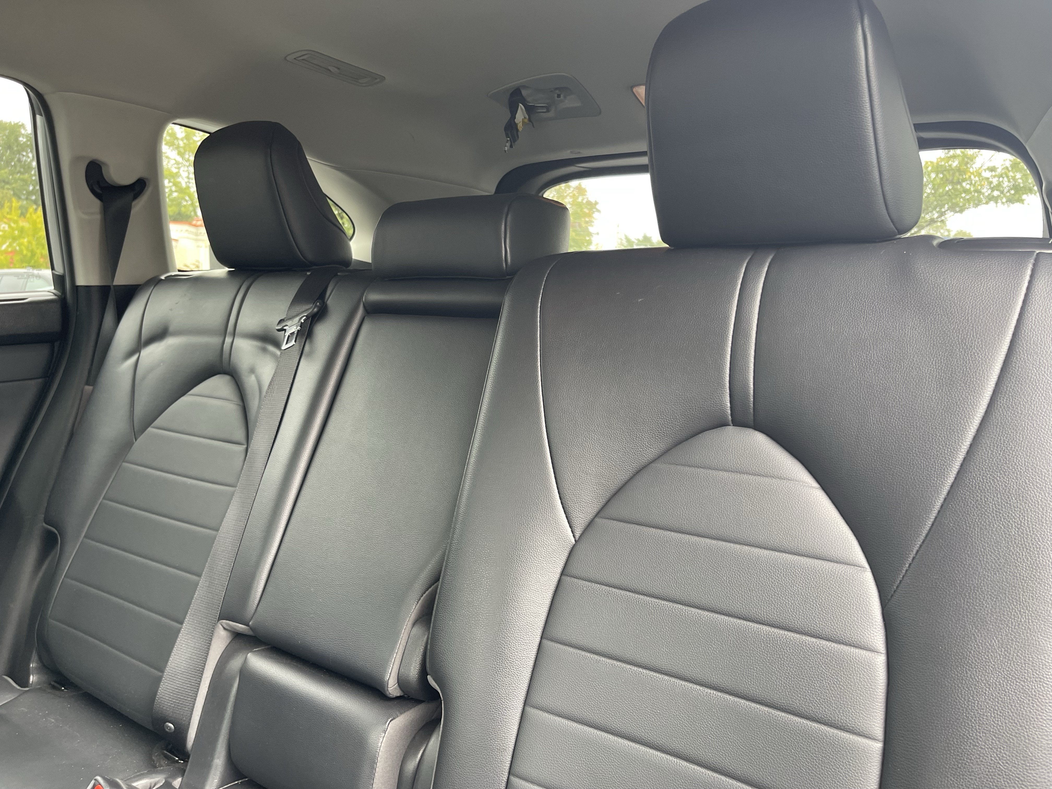 2023 Toyota Highlander Base