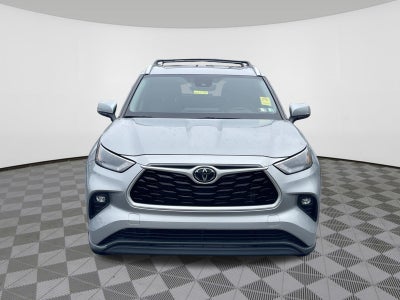 2023 Toyota Highlander Base