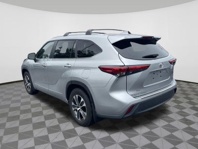 2023 Toyota Highlander Base