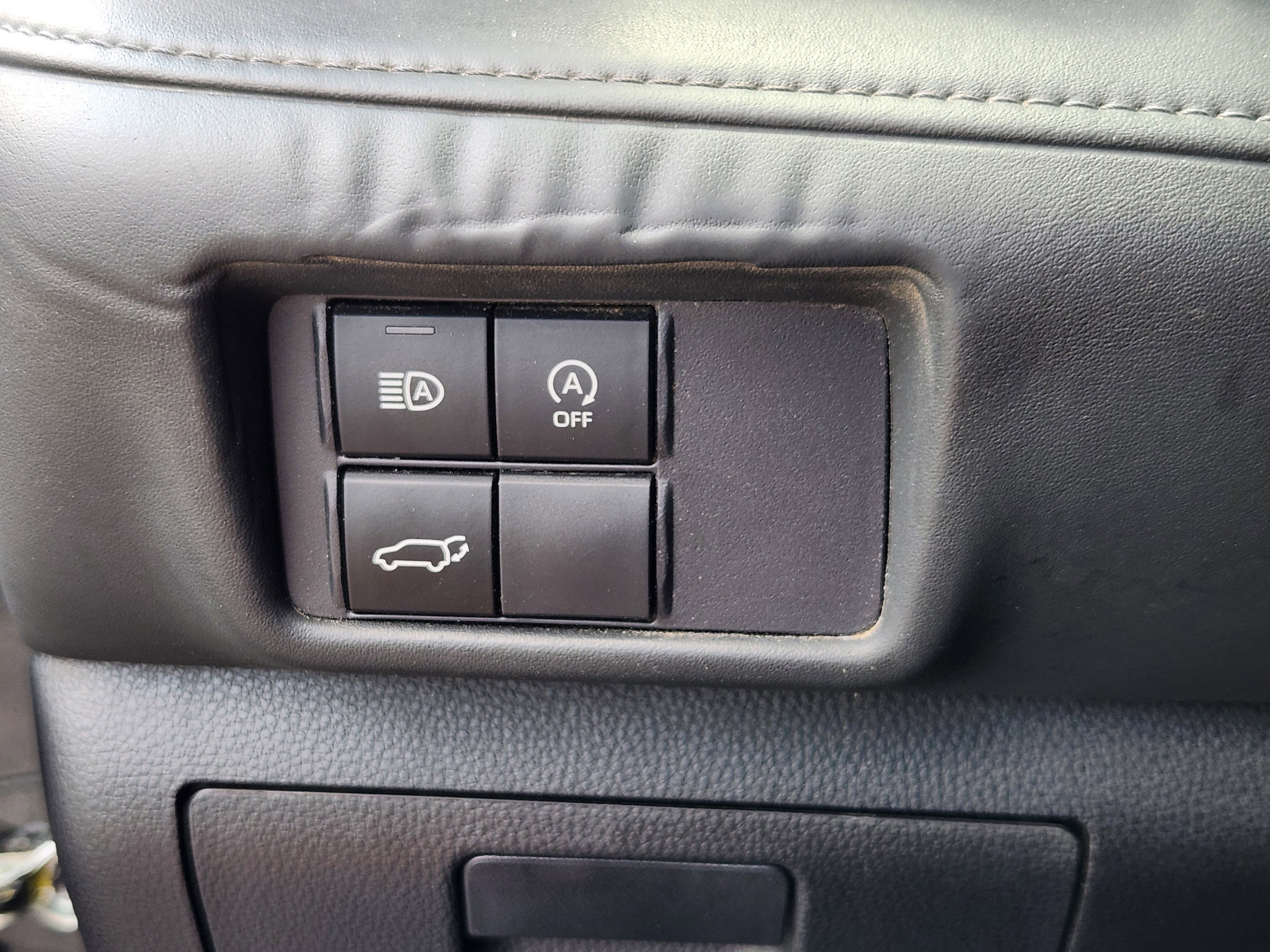 2023 Toyota Highlander Base