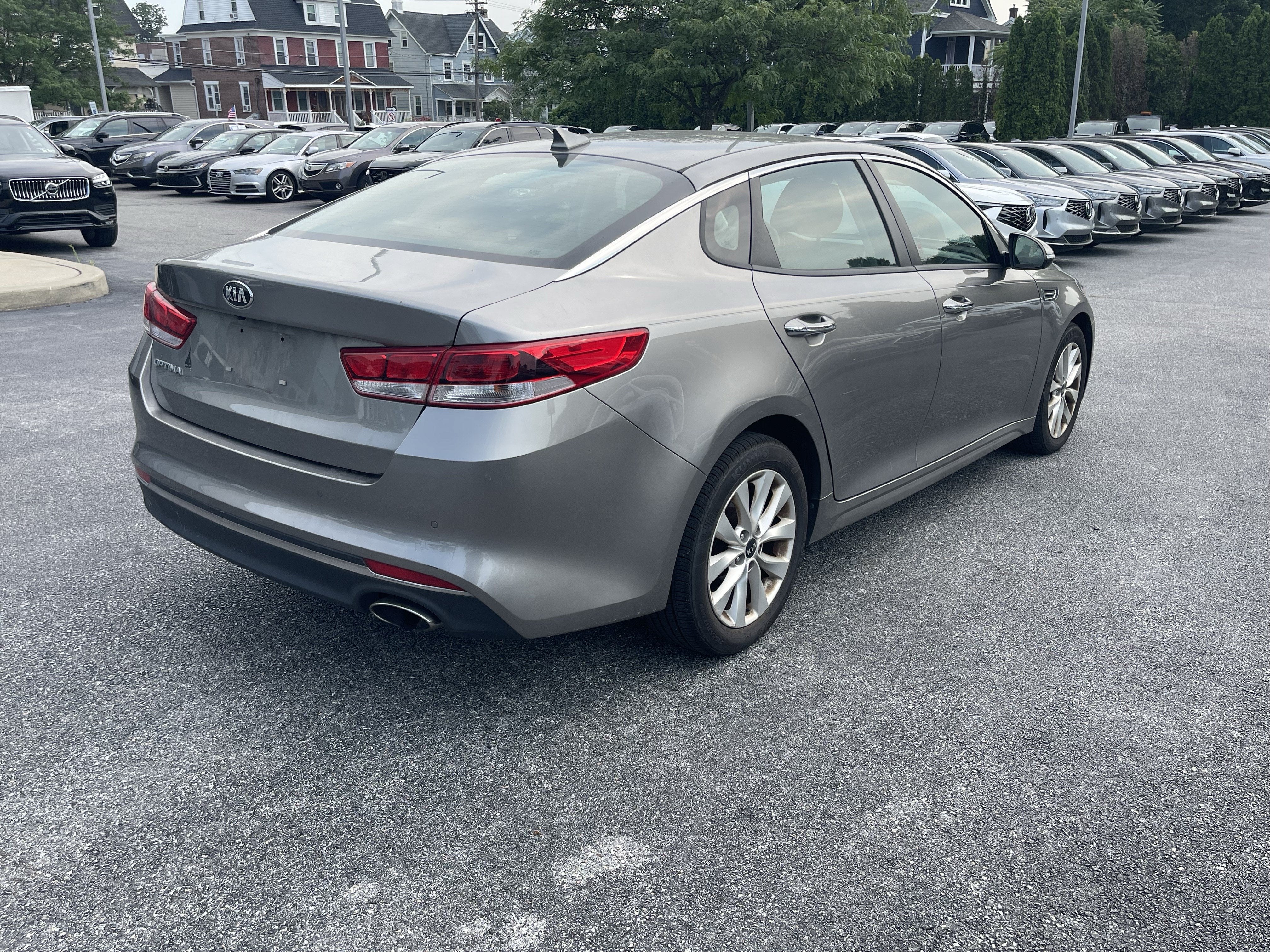 2018 Kia Optima LX