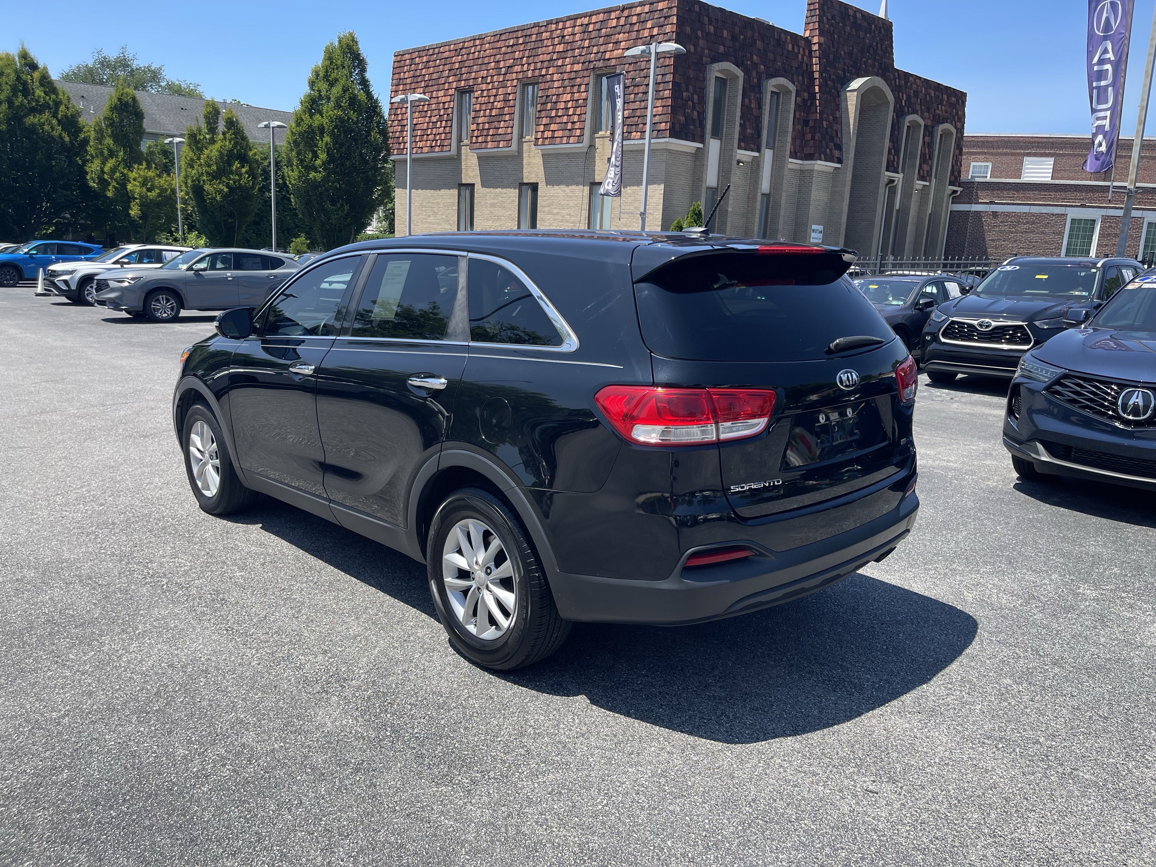 2017 Kia Sorento L