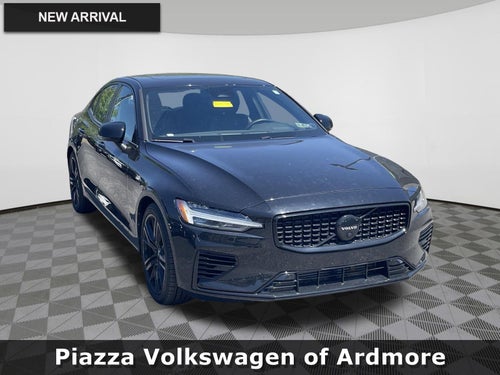2023 Volvo S60 Recharge Plug-In Hybrid Plus Black Edition