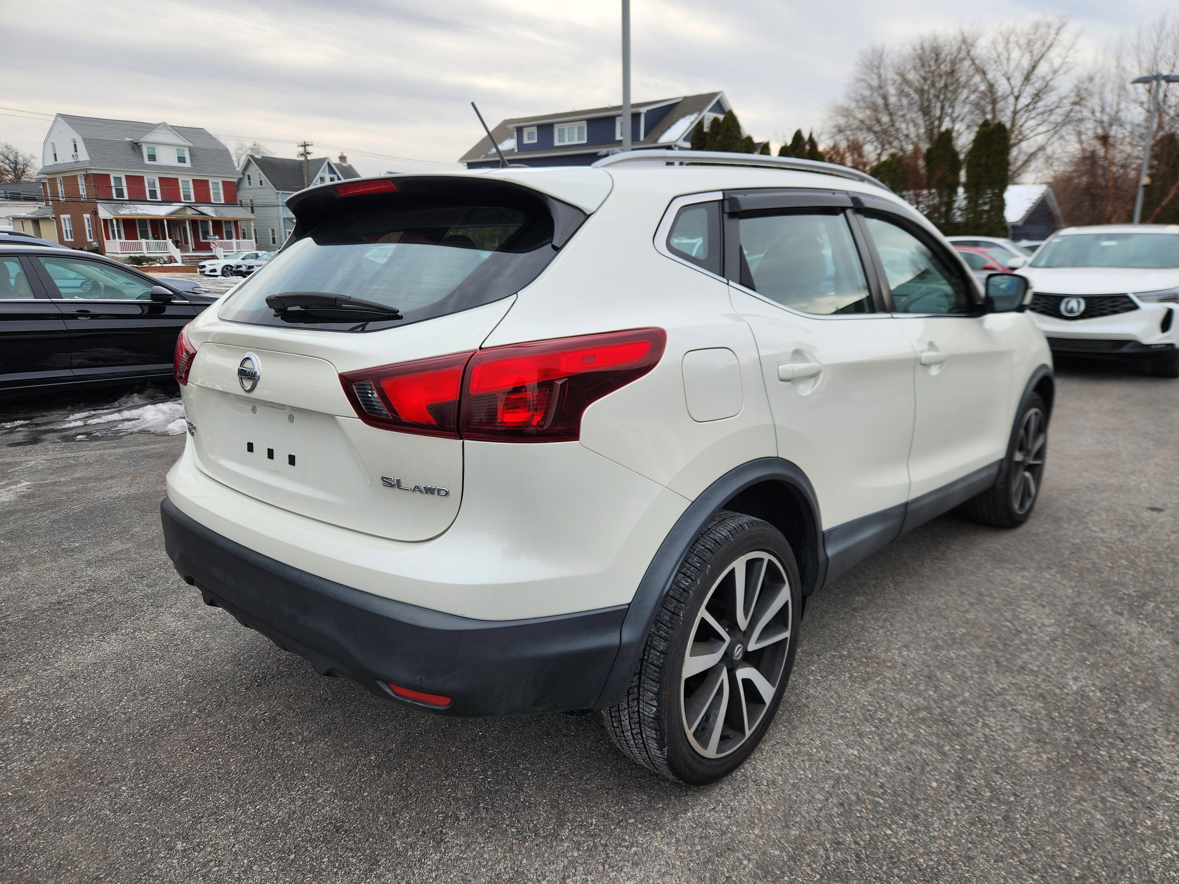 2017 Nissan Rogue Sport SL