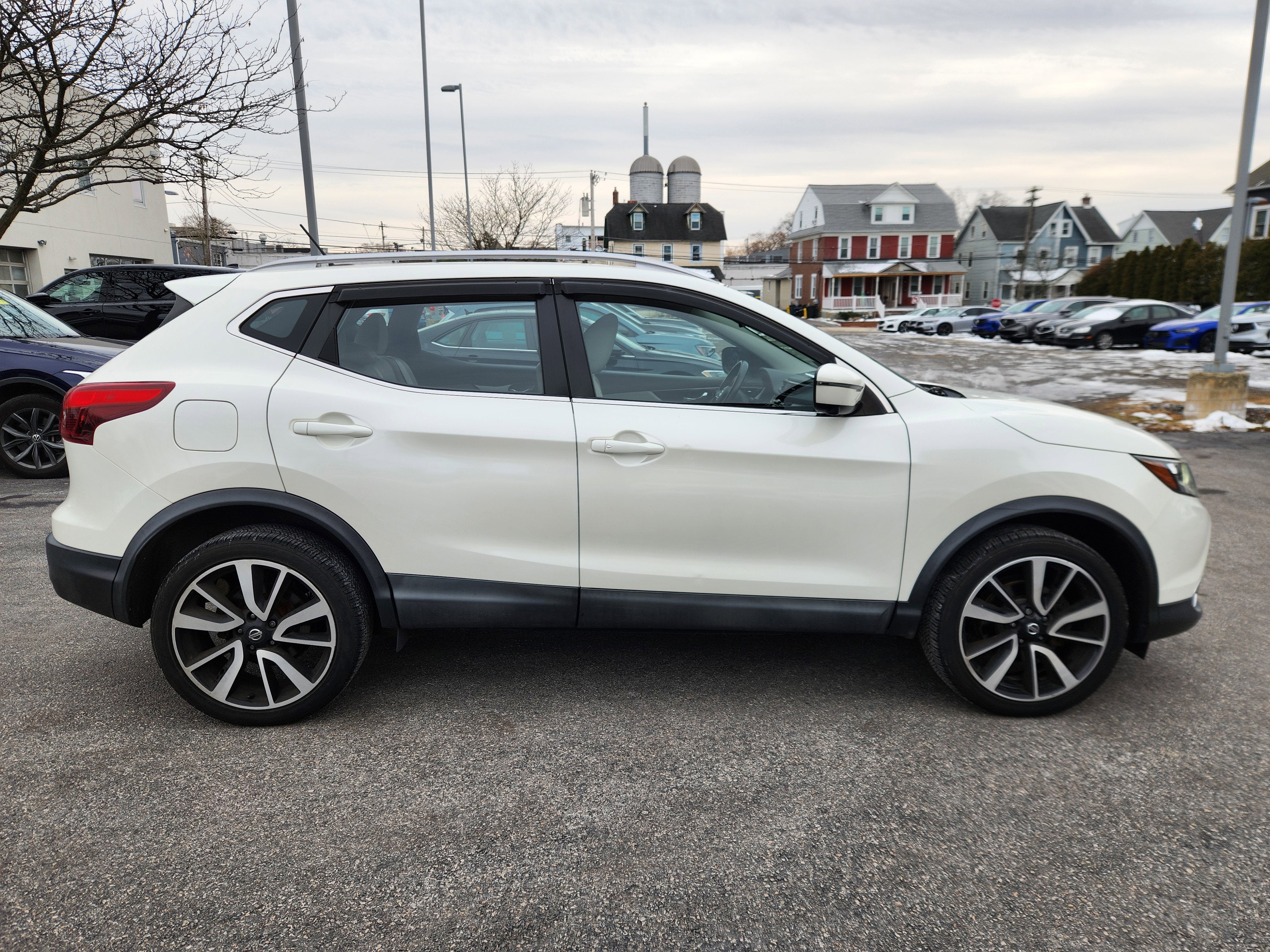 2017 Nissan Rogue Sport SL