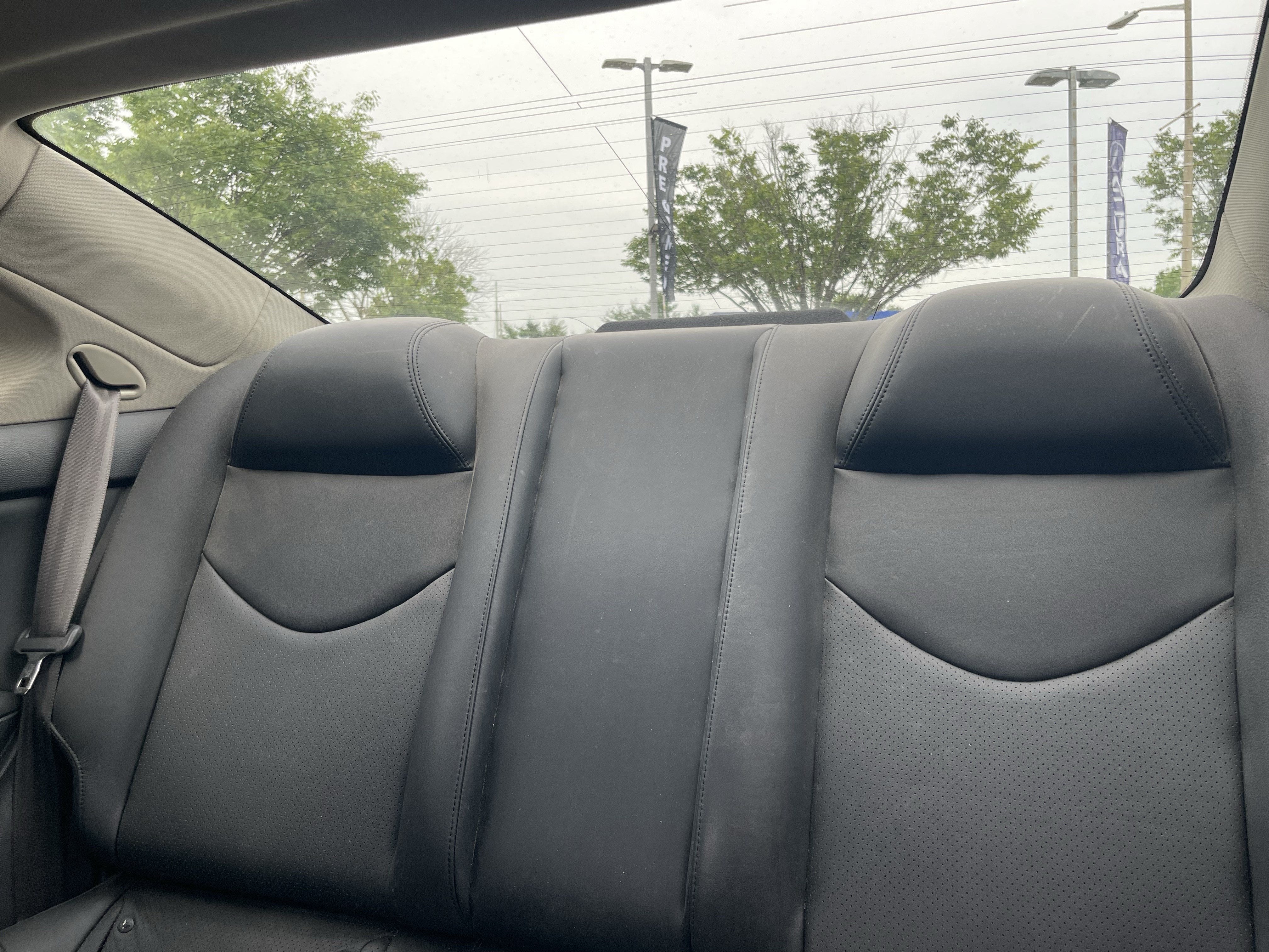 2014 INFINITI Q60 Coupe Base