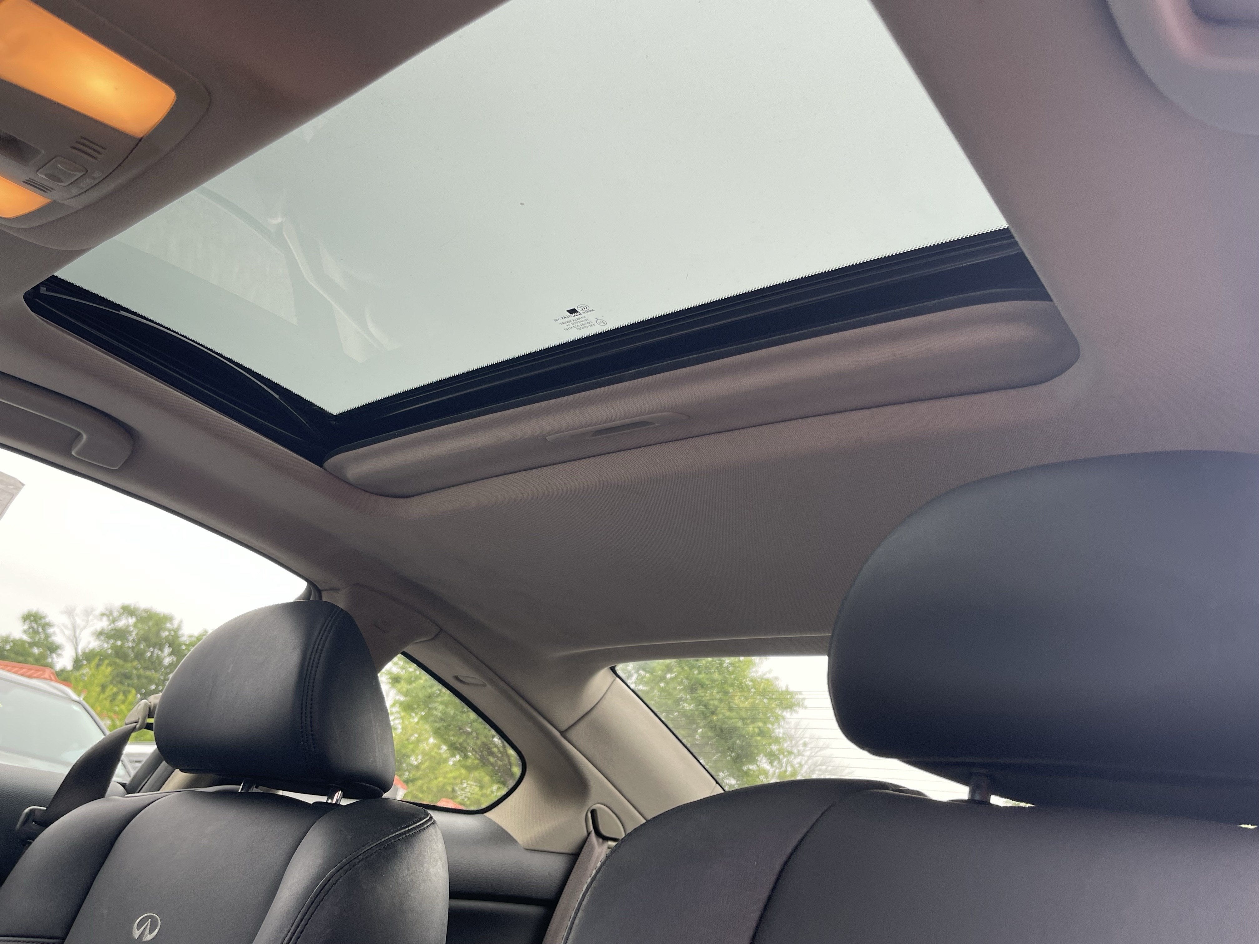 2014 INFINITI Q60 Coupe Base