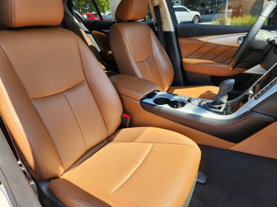 2023 INFINITI Q50 LUXE