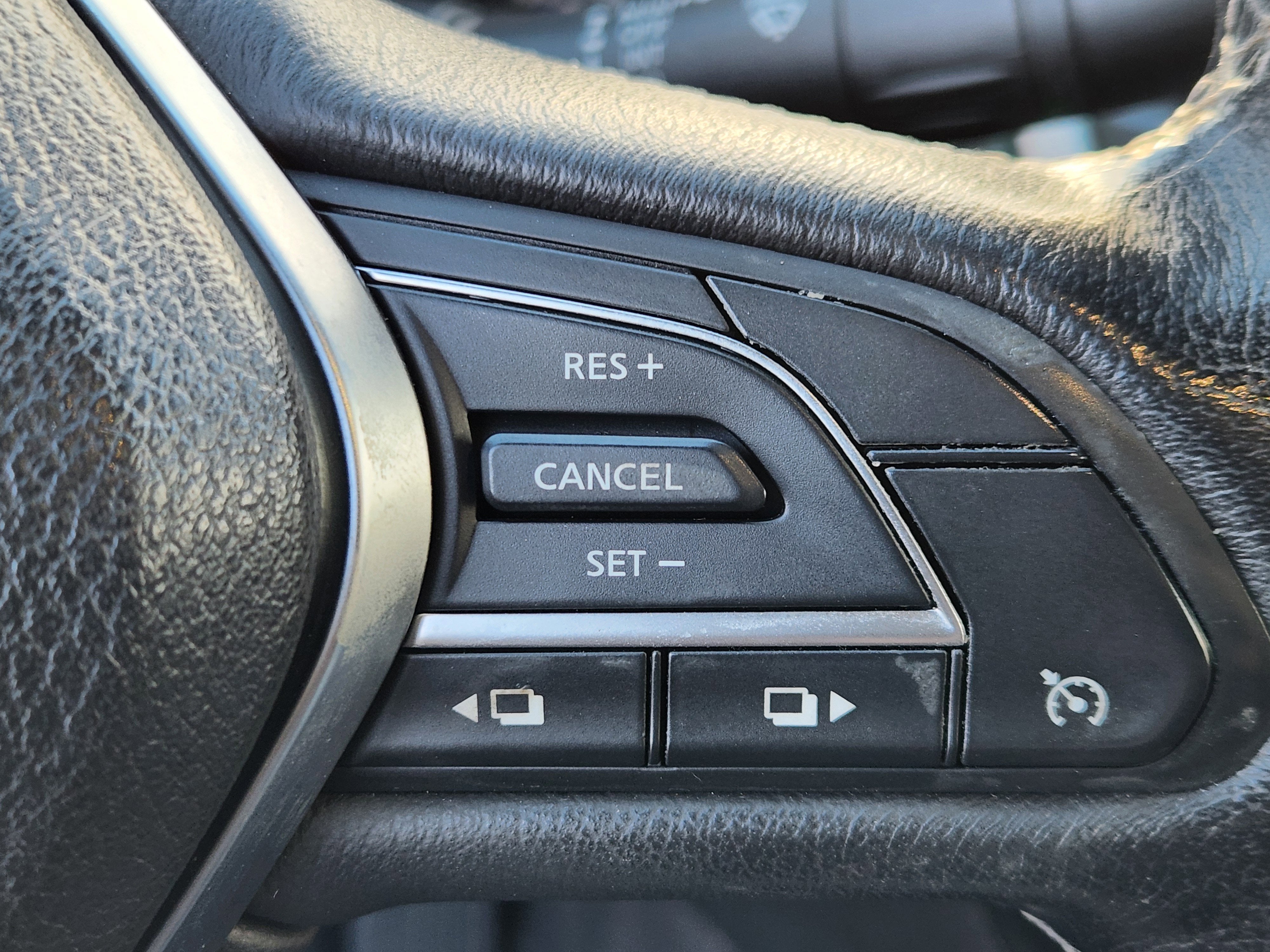 2017 INFINITI Q60 3.0t Premium